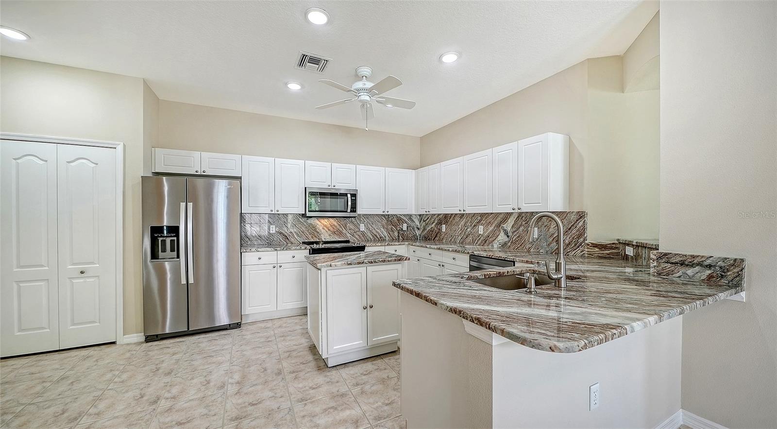 1861 SAN TROVASO WAY — photo 9