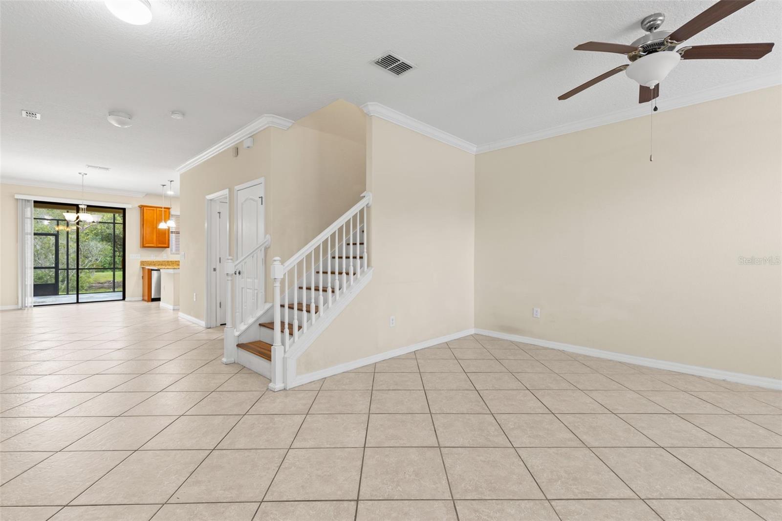 4272 FENNWOOD CT — photo 9