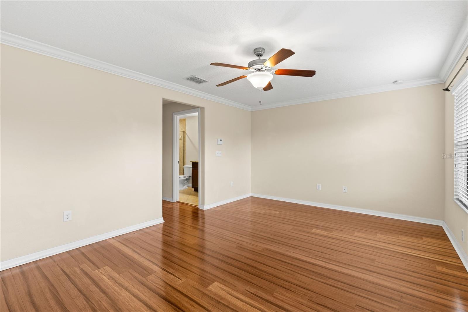 4272 FENNWOOD CT — photo 14