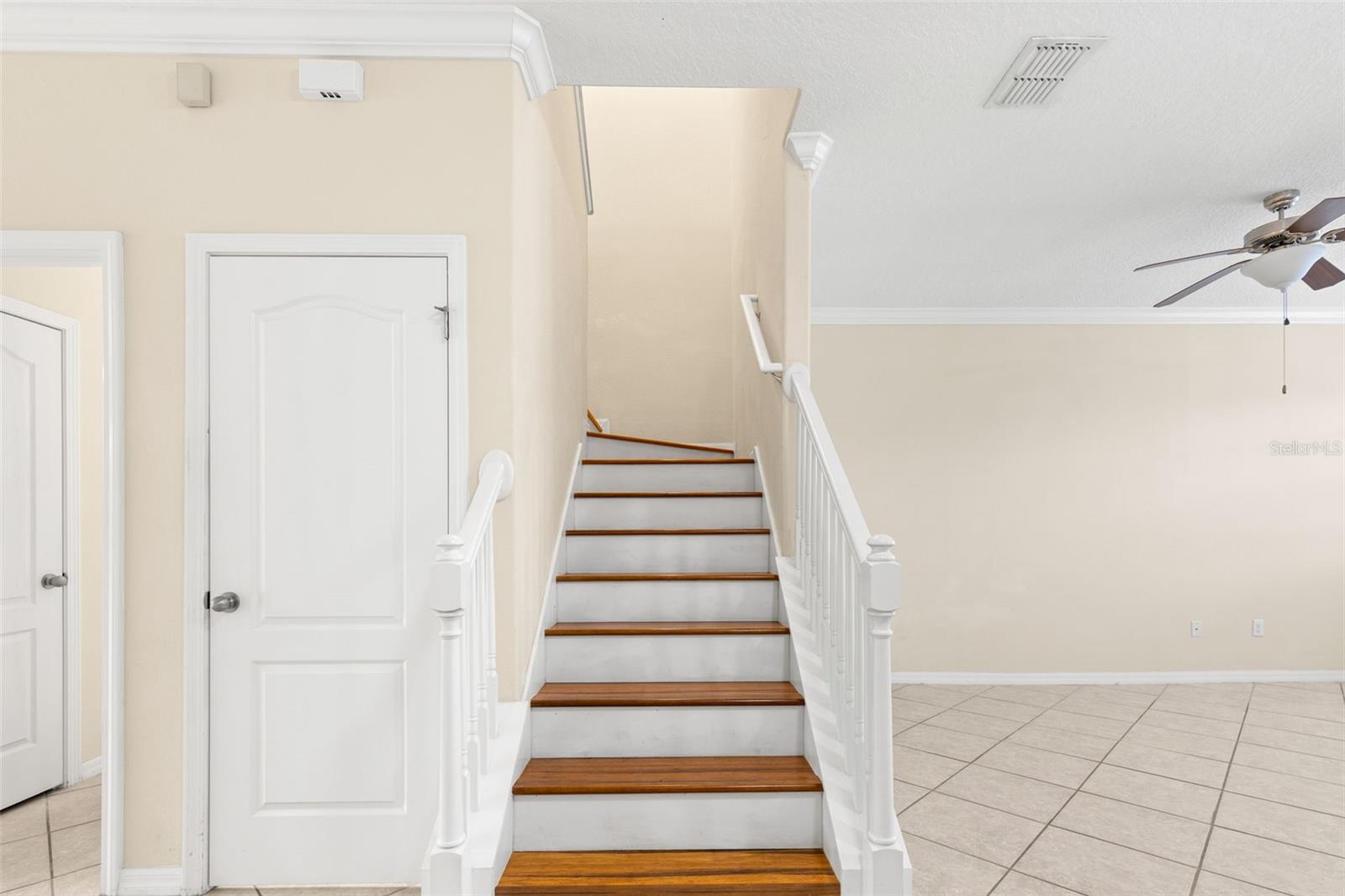4272 FENNWOOD CT — photo 11