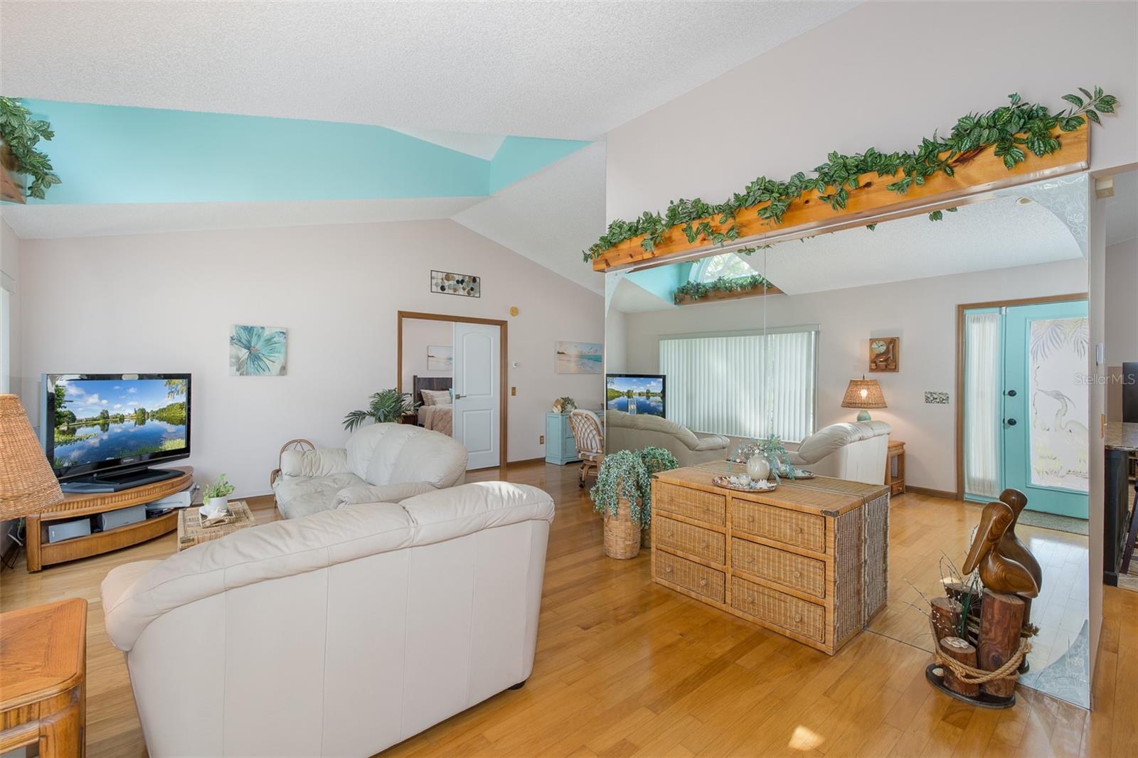 11810 SPANISH LAKE DR — photo 46