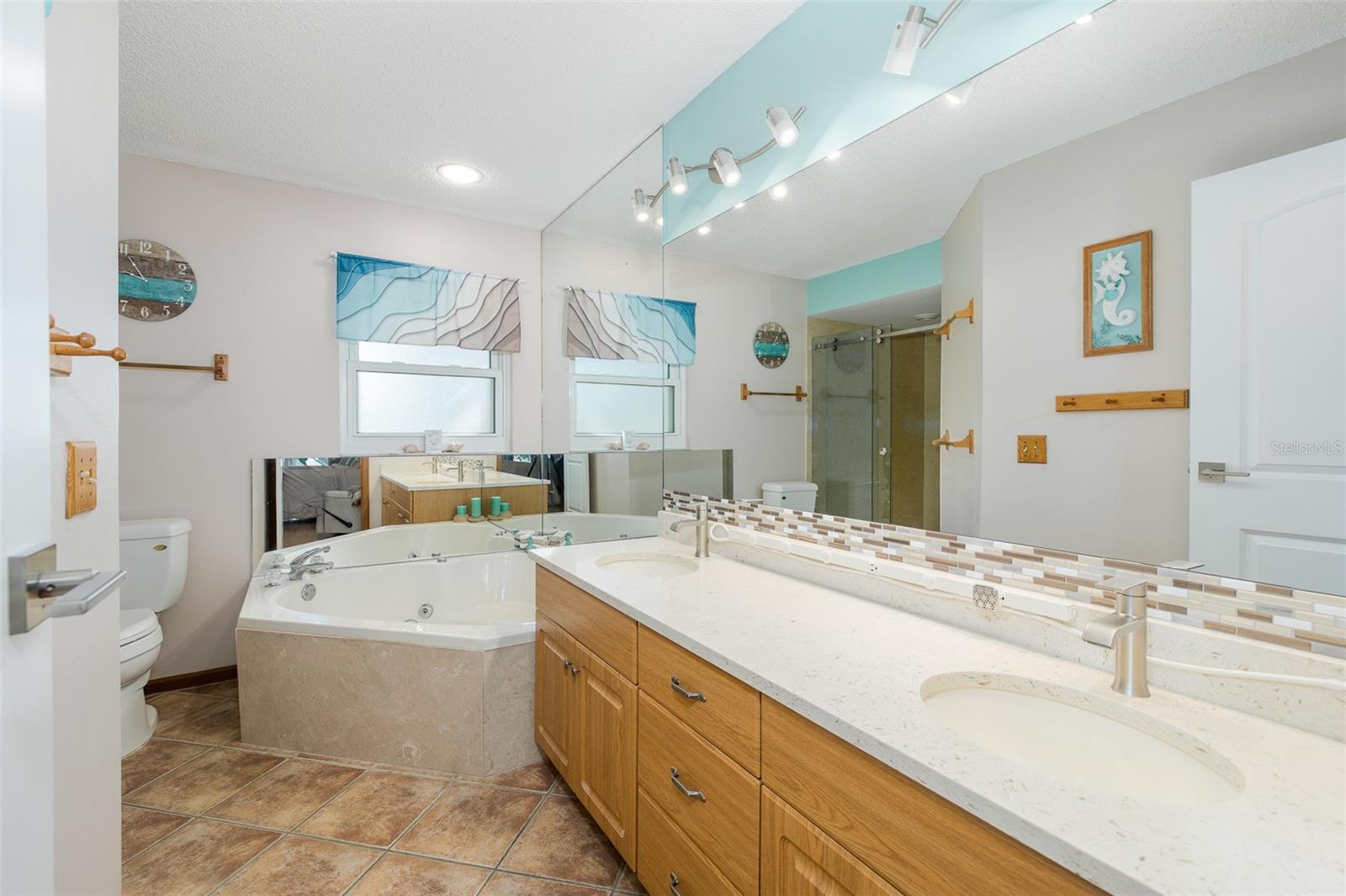 11810 SPANISH LAKE DR — photo 21