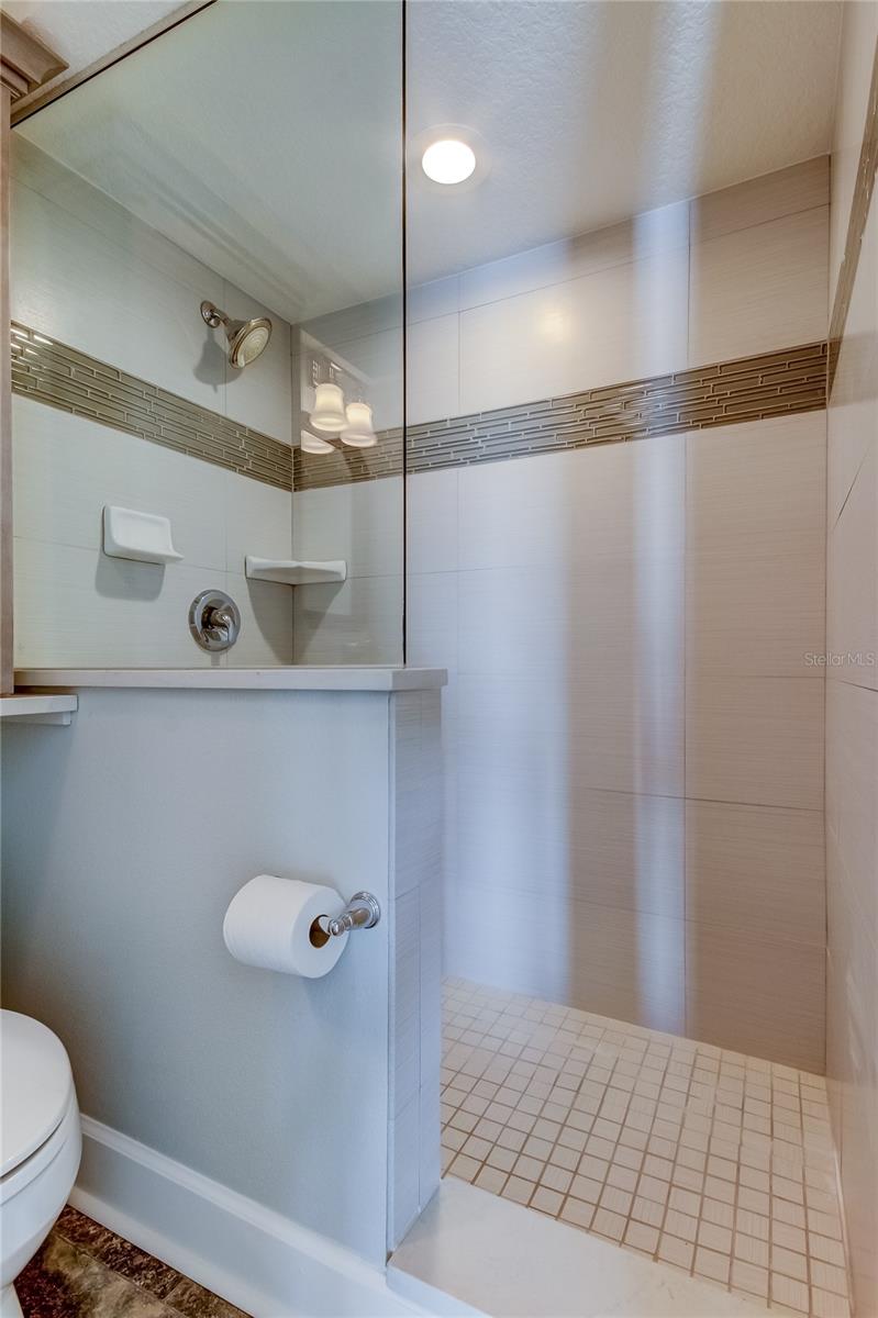 1401 GULF BLVD #205 — photo 39