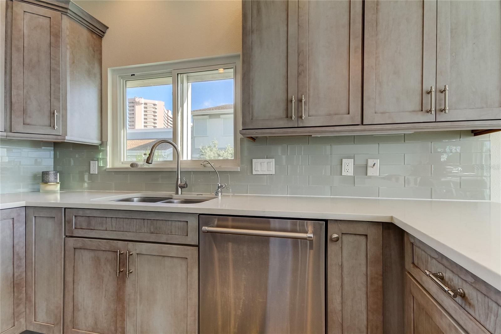 1401 GULF BLVD #205 — photo 33