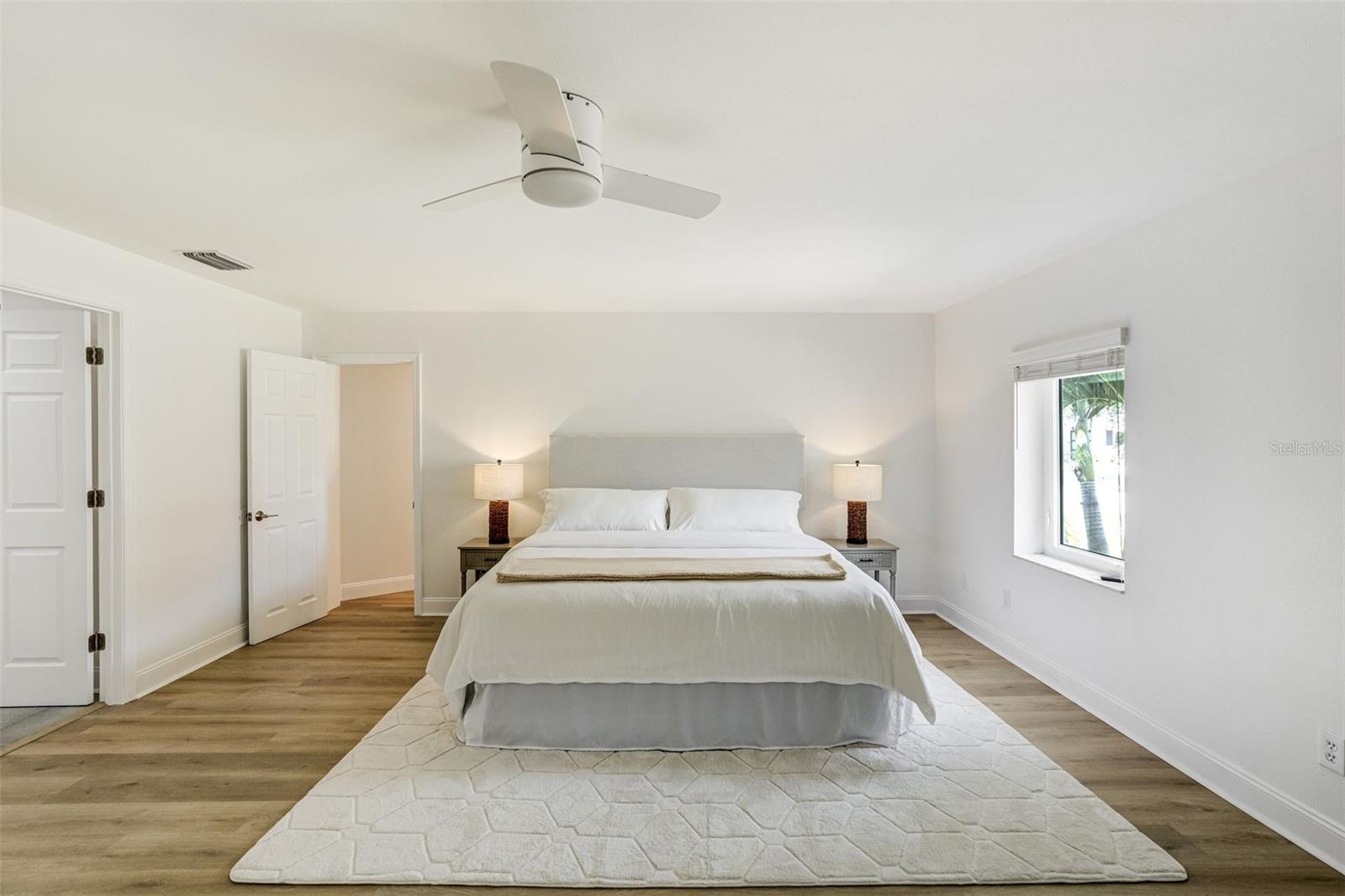 201 DRIFTWOOD LN — photo 11