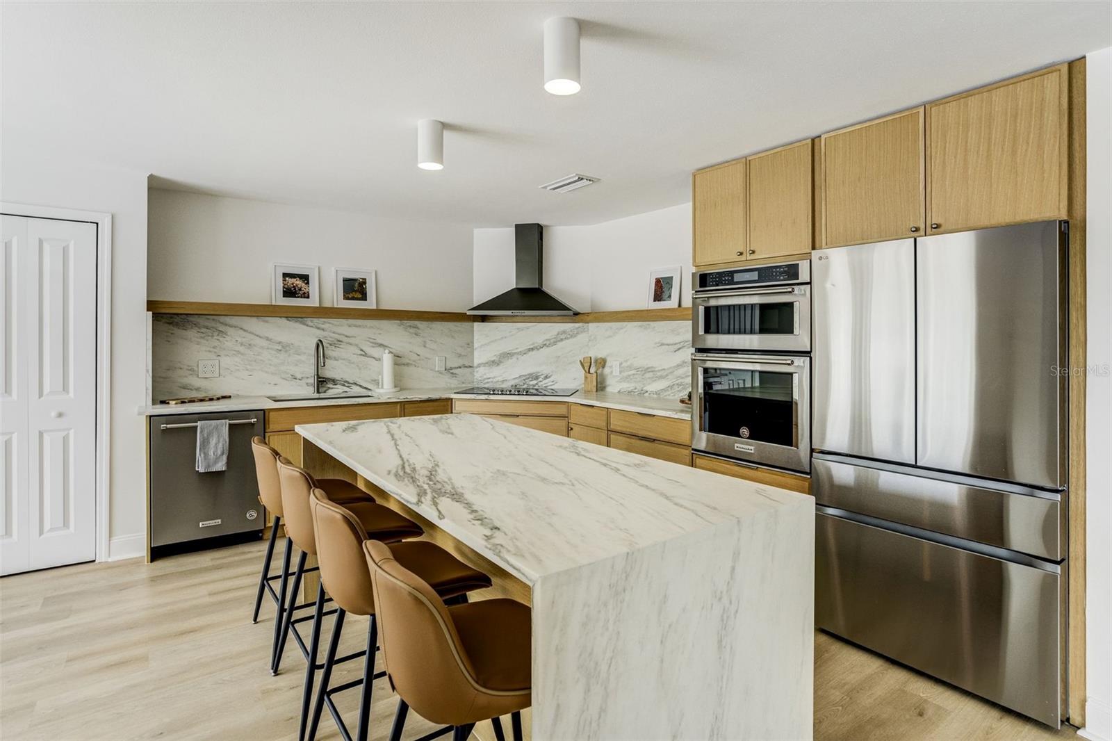 201 DRIFTWOOD LN — photo 7