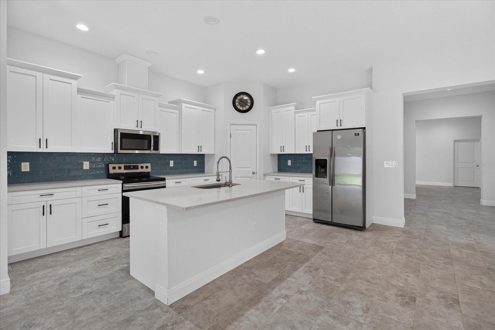 5114 CHILKOOT ST — photo 15
