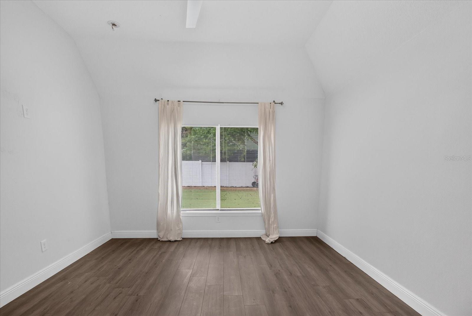 5114 CHILKOOT ST — photo 33