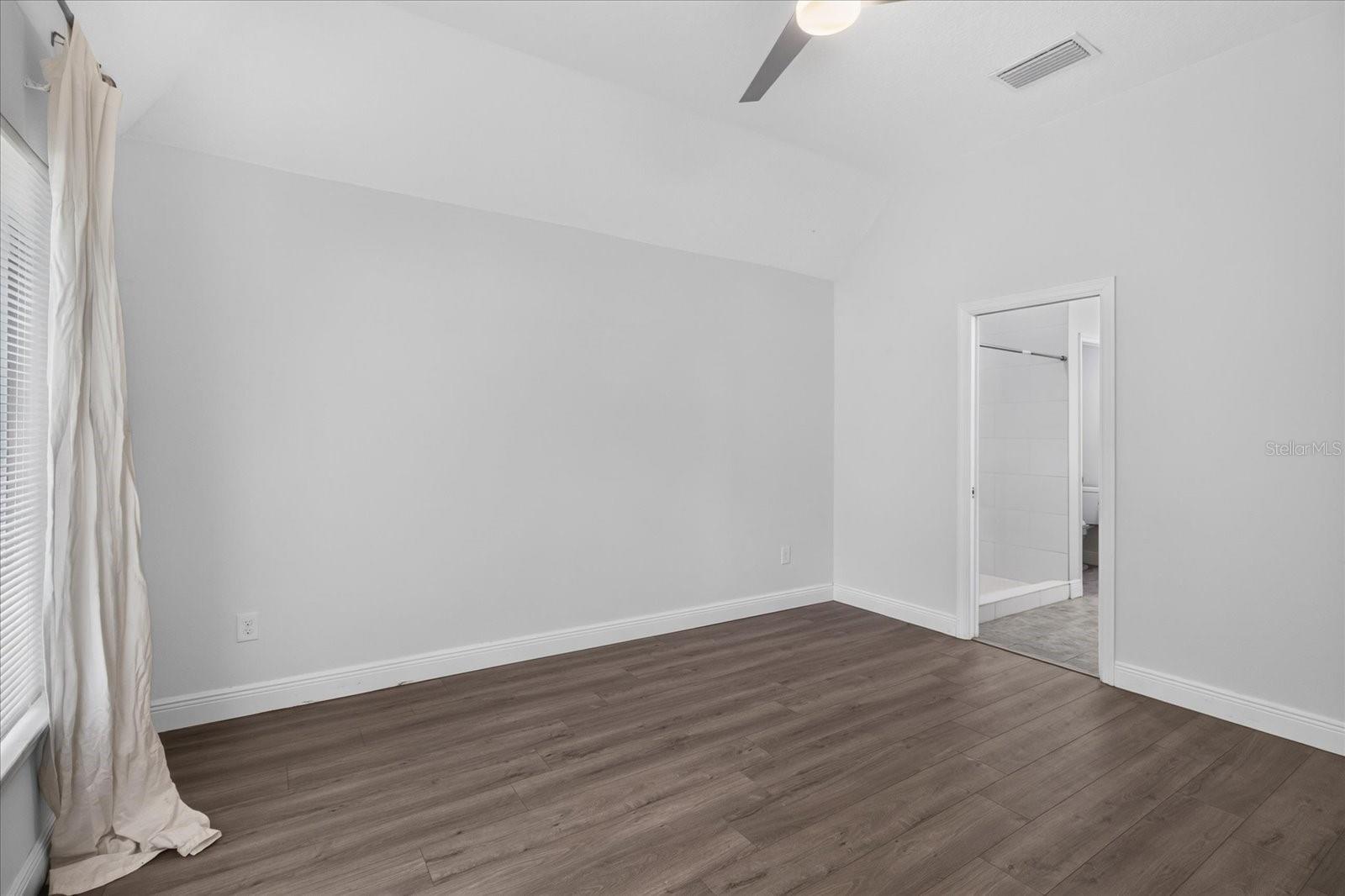 5114 CHILKOOT ST — photo 36