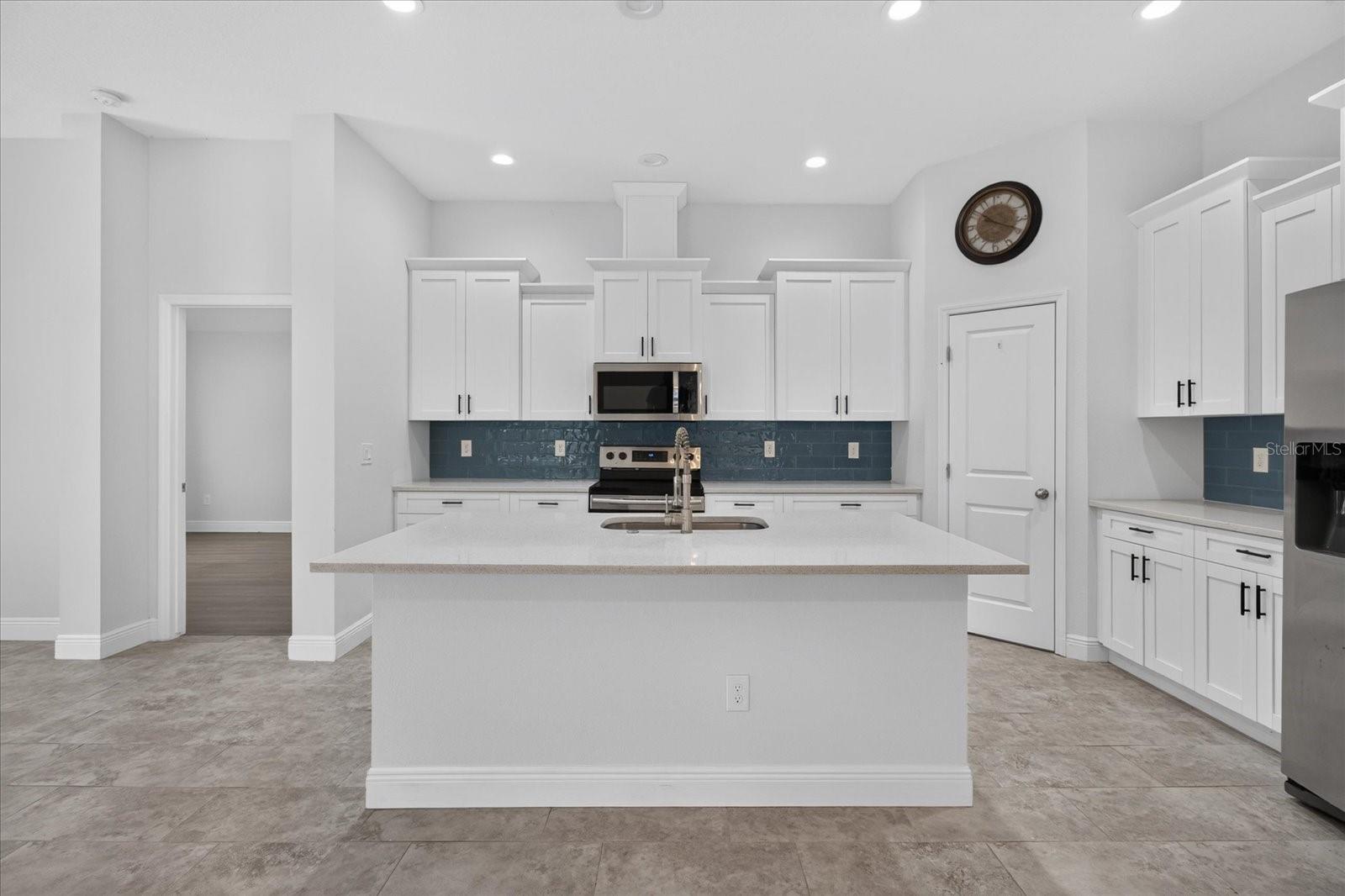 5114 CHILKOOT ST — photo 16
