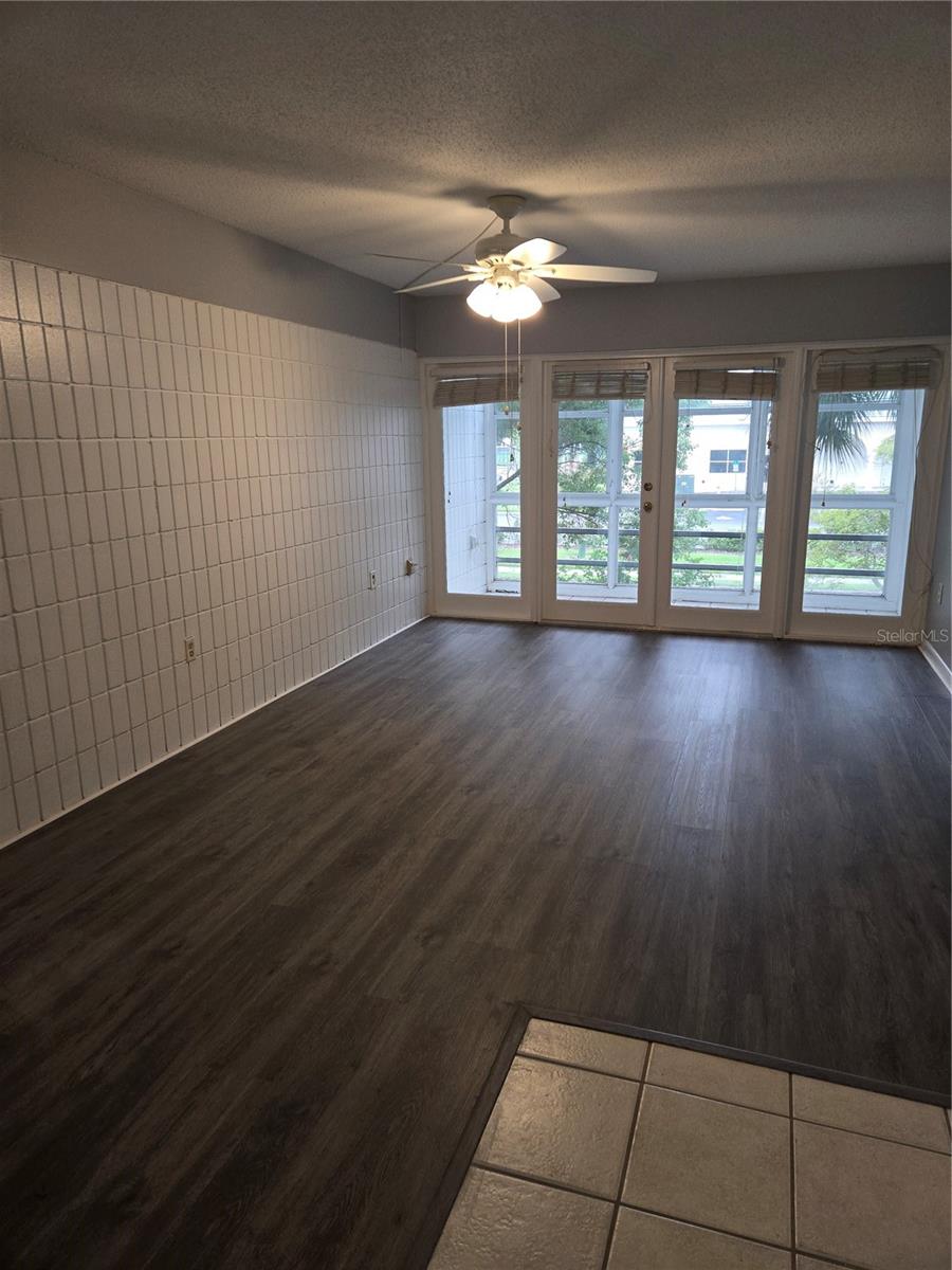 2302 S MANHATTAN AVE #214 — photo 8