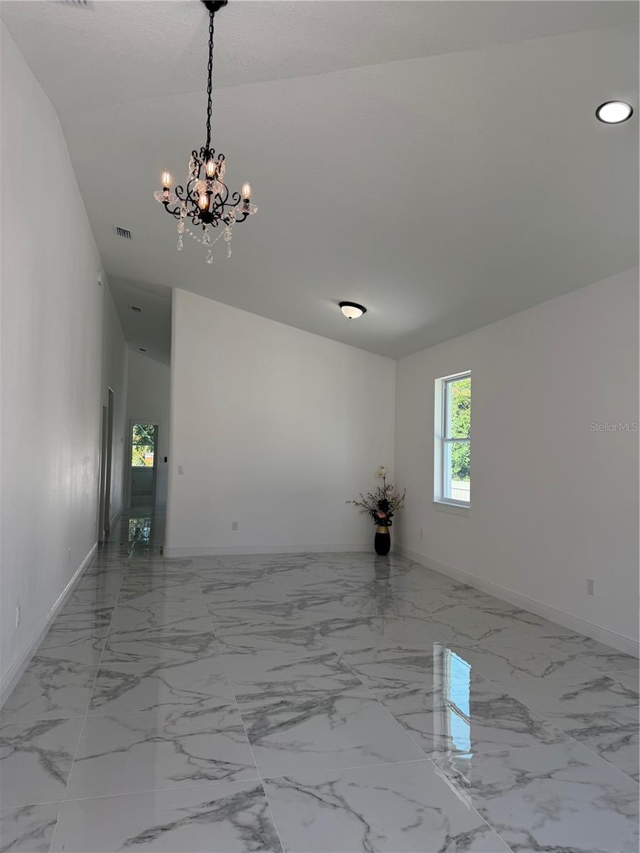8926 N ORLEANS — photo 14