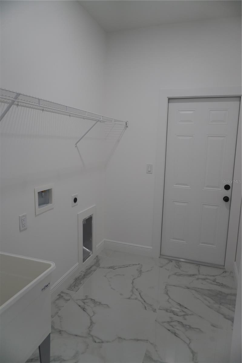 8926 N ORLEANS — photo 45