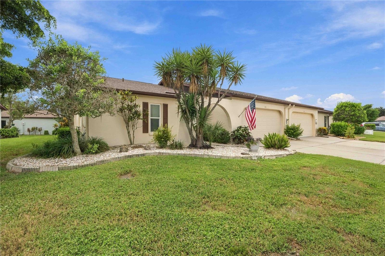 680 LINDEN DR — photo 2