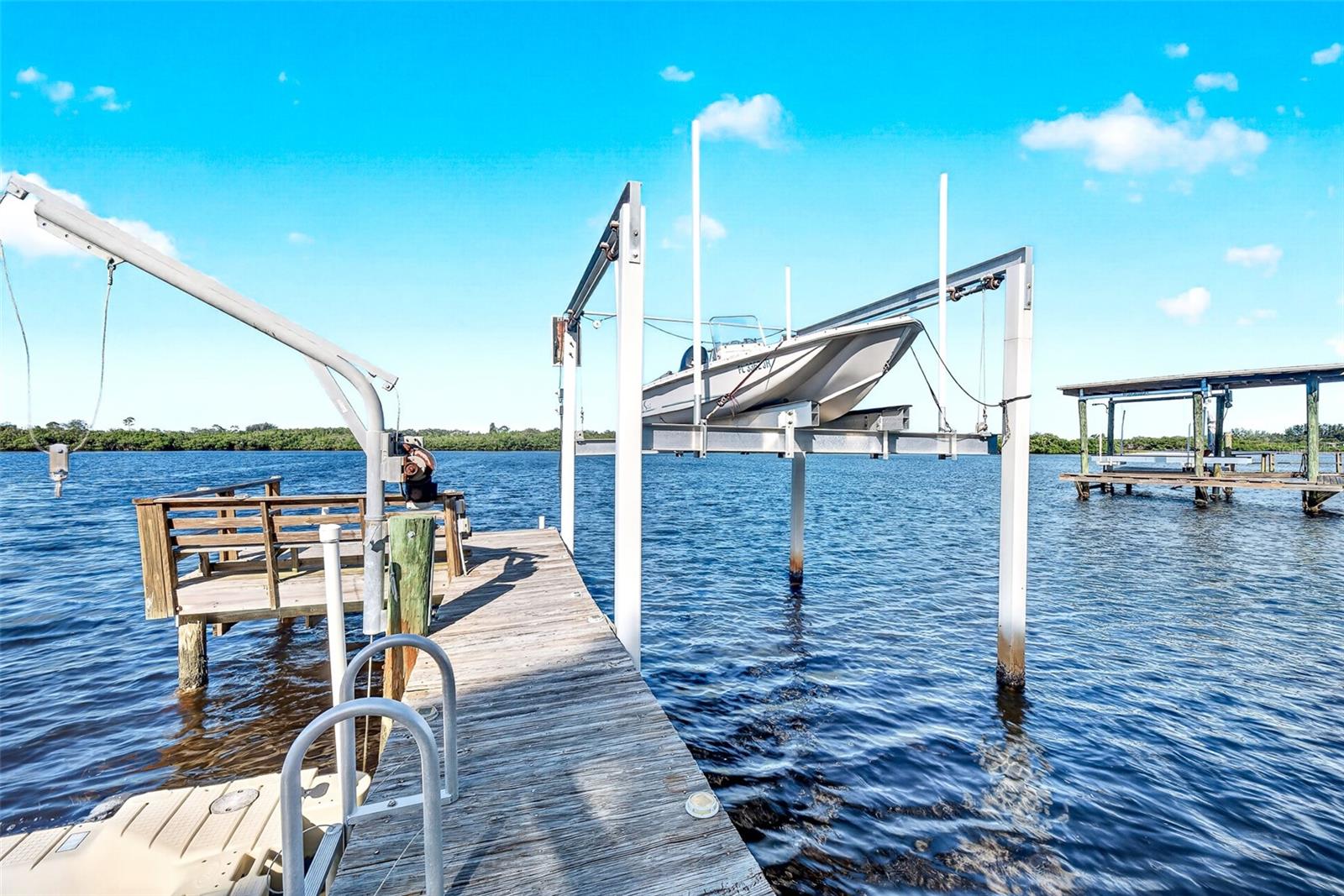 1538 RIVERSIDE DR — photo 46