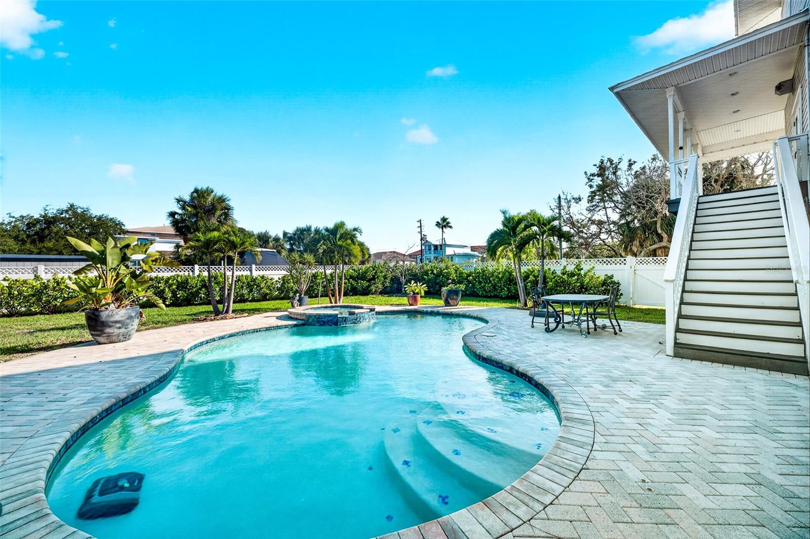 1538 RIVERSIDE DR — photo 39