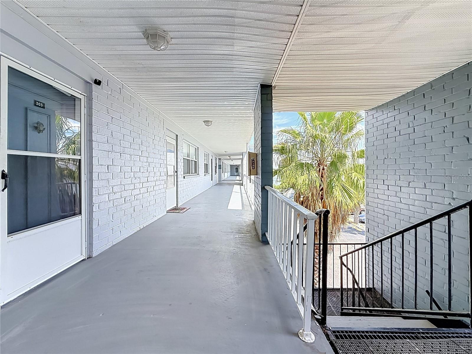 1859 SHORE DR S #303 — photo 4