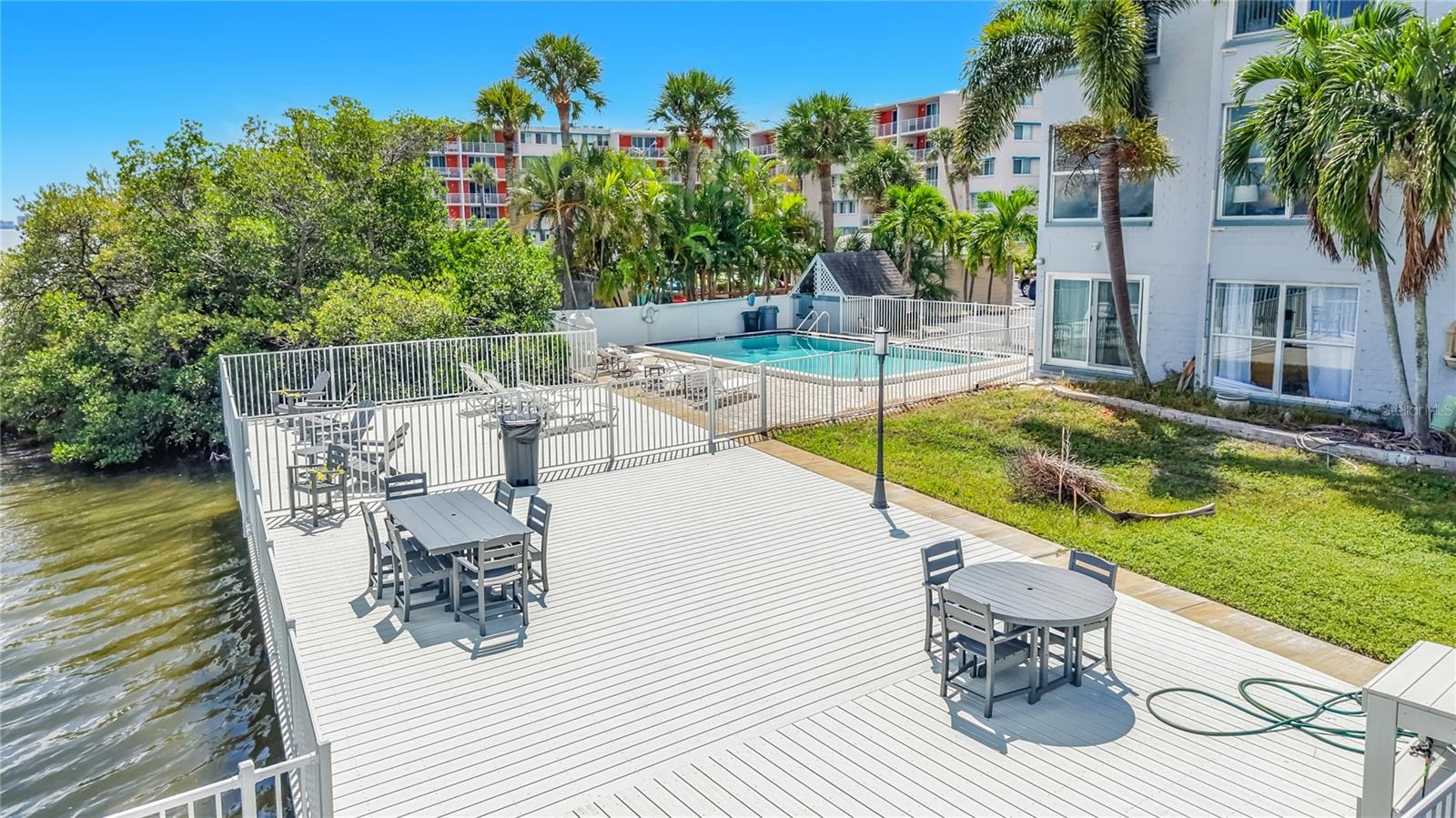1859 SHORE DR S #303 — photo 33