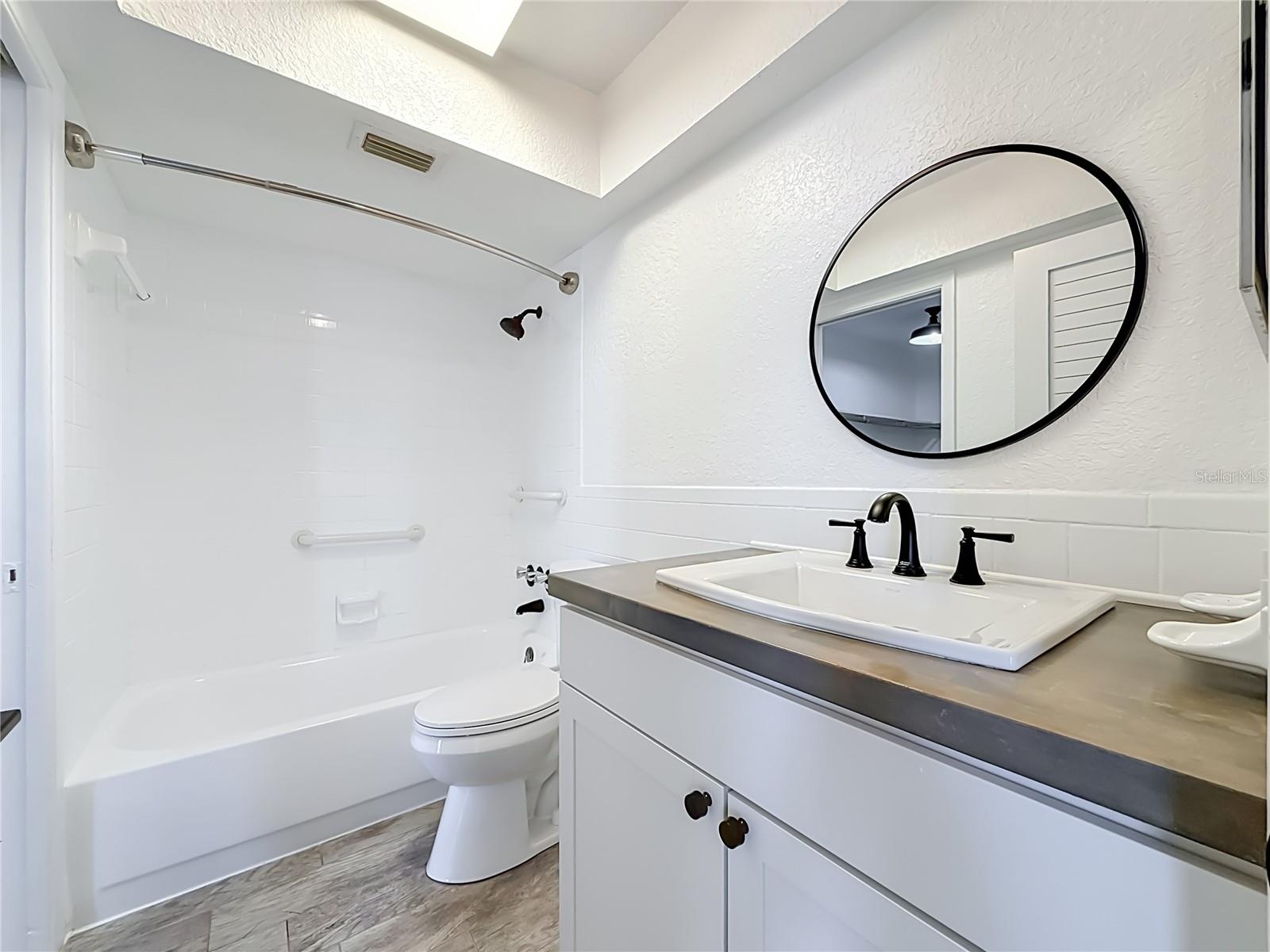 1859 SHORE DR S #303 — photo 20