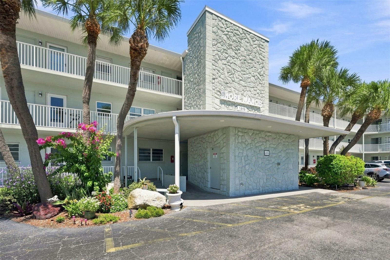 1898 SHORE DR S #208 — photo 43