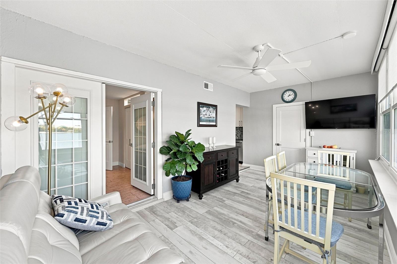 1898 SHORE DR S #208 — photo 20