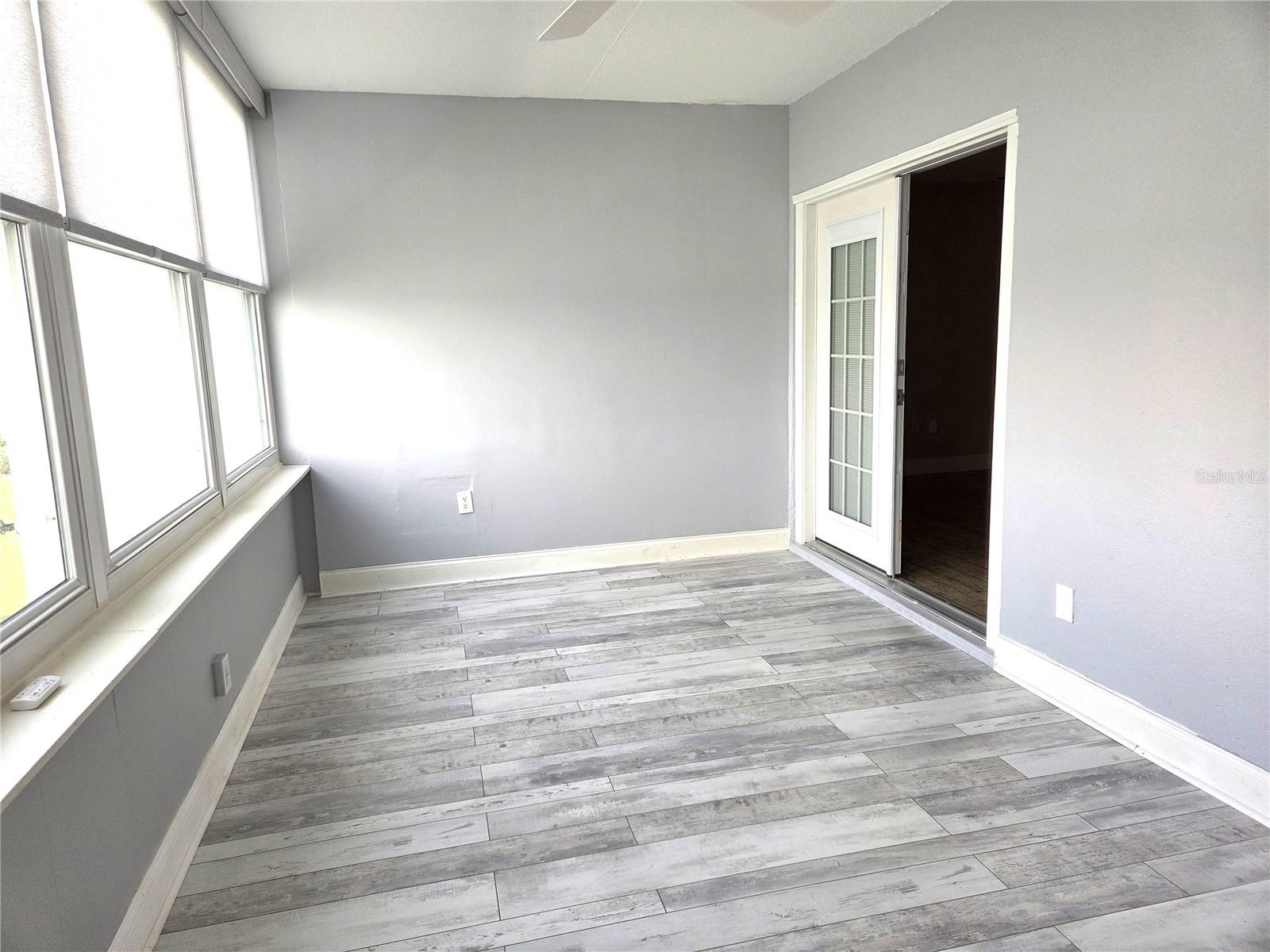 1898 SHORE DR S #208 — photo 7