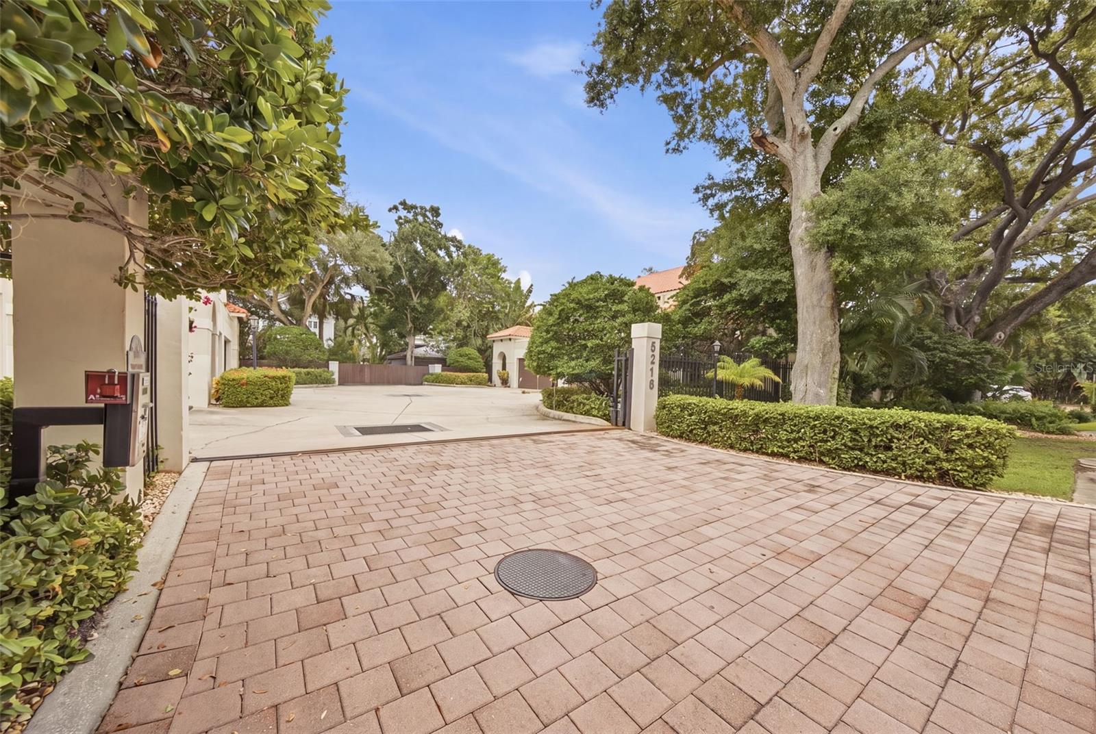 5218 BAYSHORE BLVD #4 — photo 61