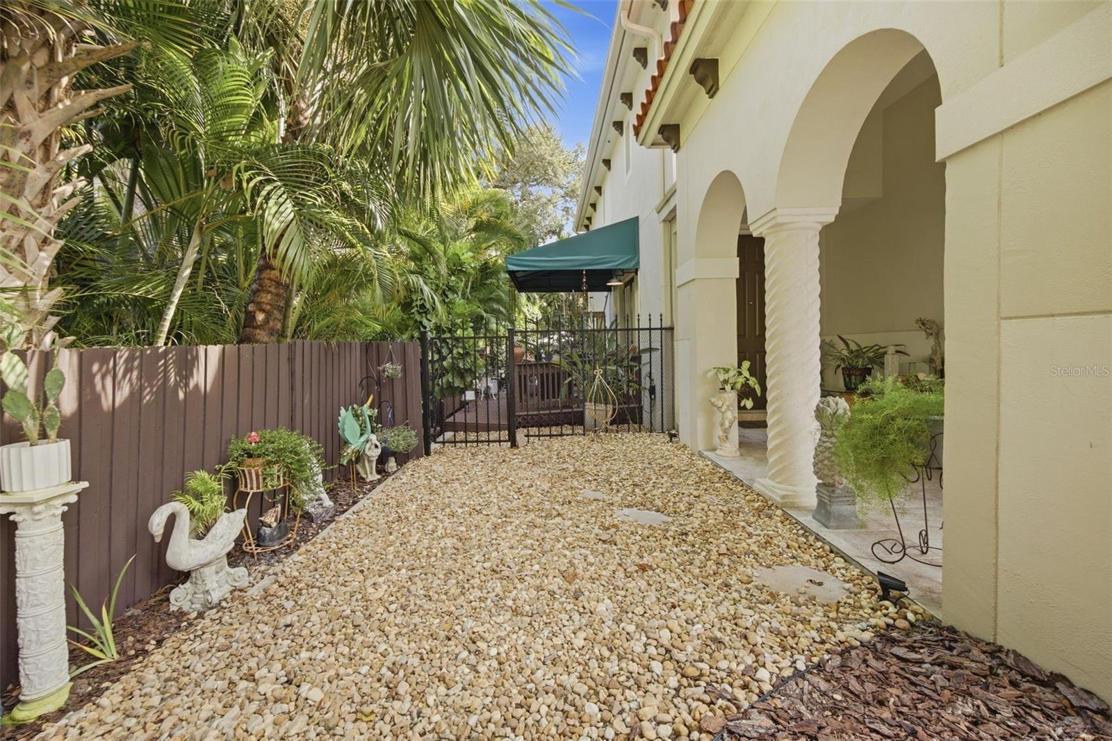 5218 BAYSHORE BLVD #4 — photo 24