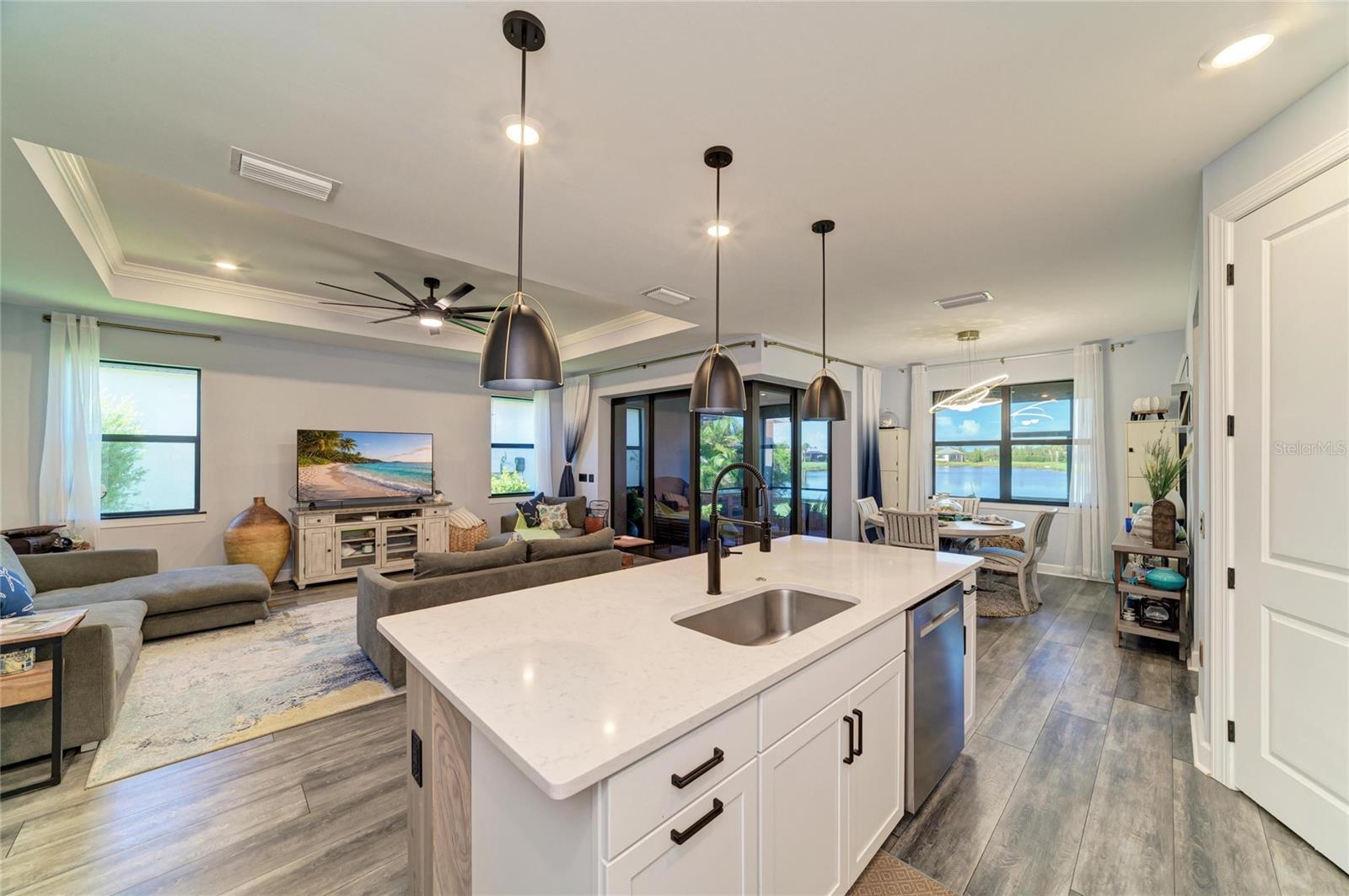 7683 SUMMERLAND CV — photo 43