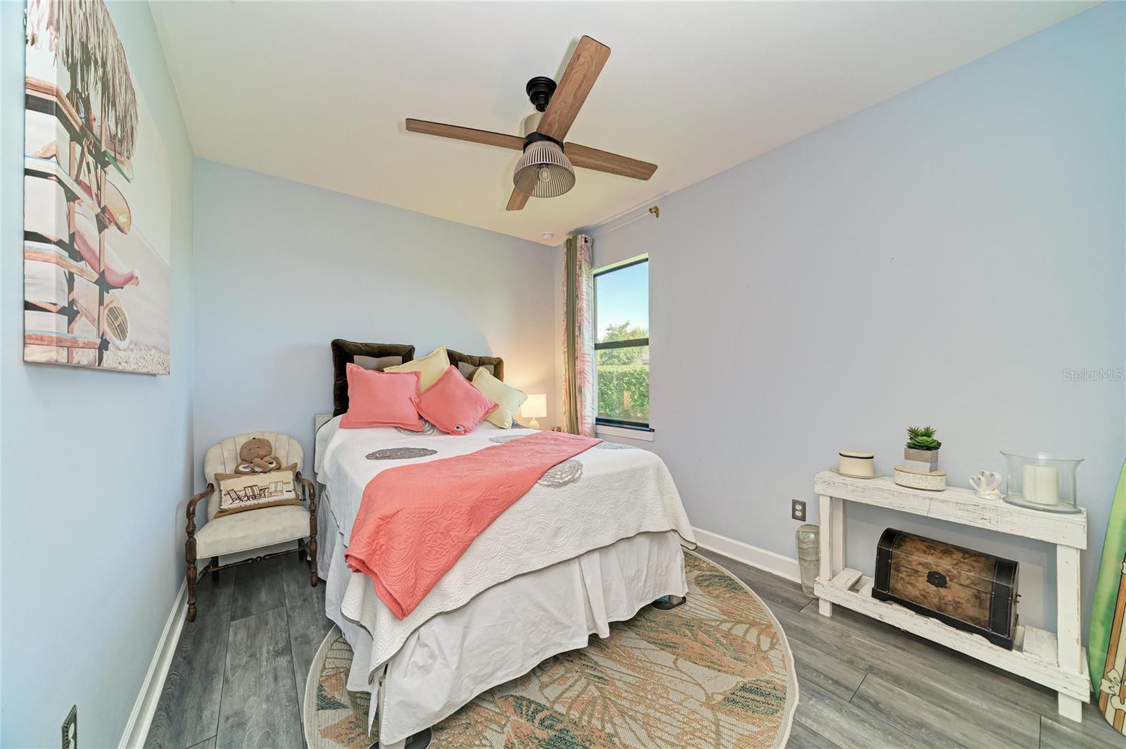 7683 SUMMERLAND CV — photo 37