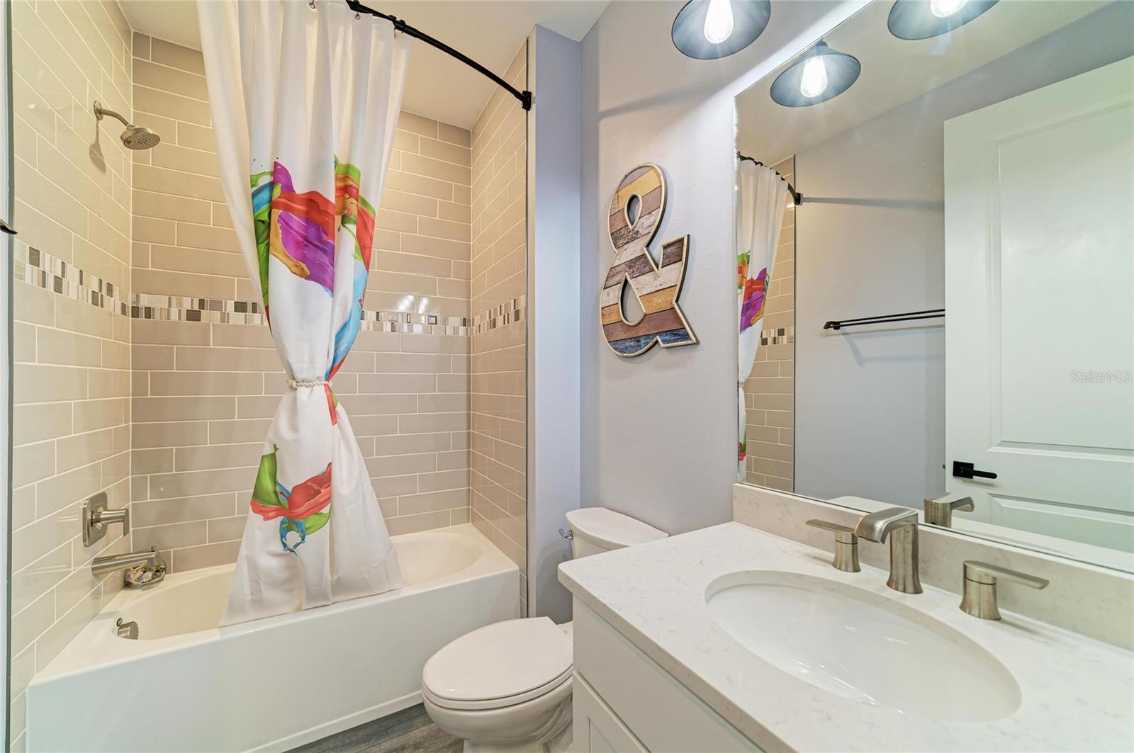 7683 SUMMERLAND CV — photo 35