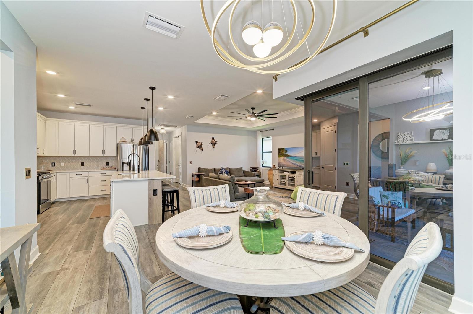 7683 SUMMERLAND CV — photo 40