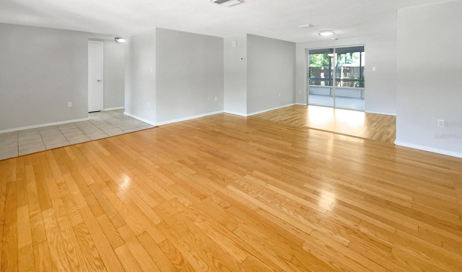 2530 FLINTWOOD DR — photo 12