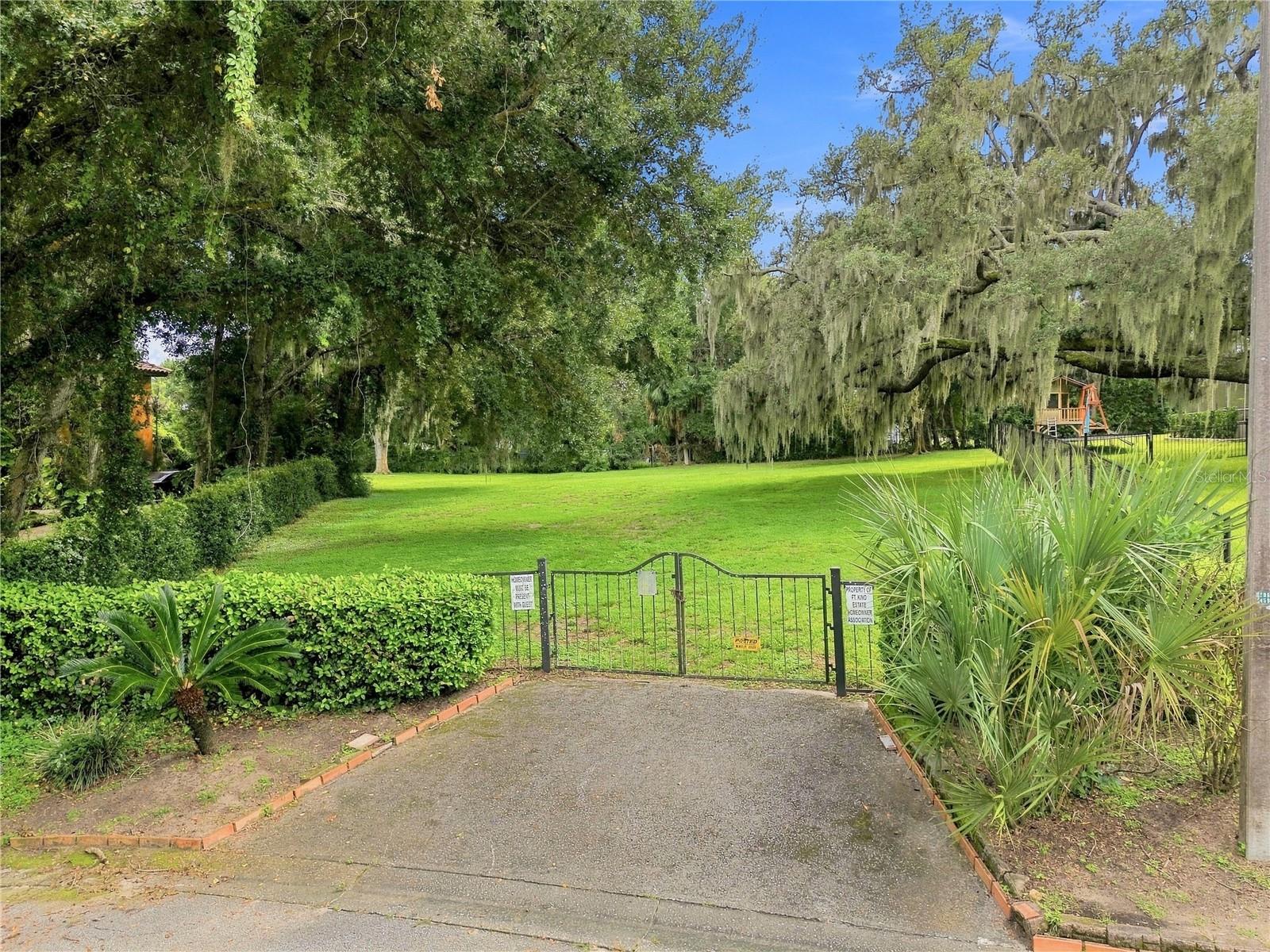 12501 APALACHEE PL — photo 7