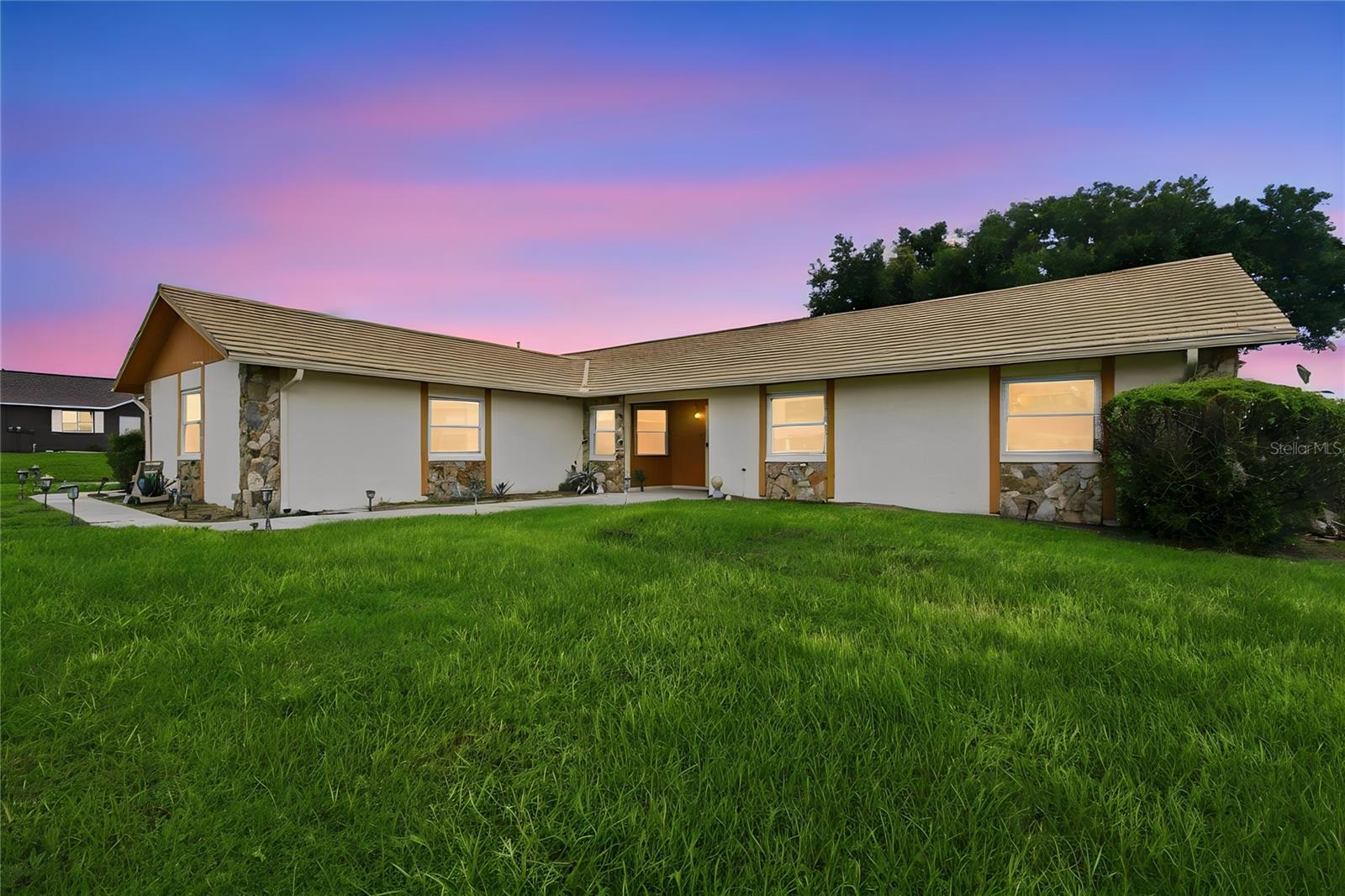 12501 APALACHEE PL — photo 57