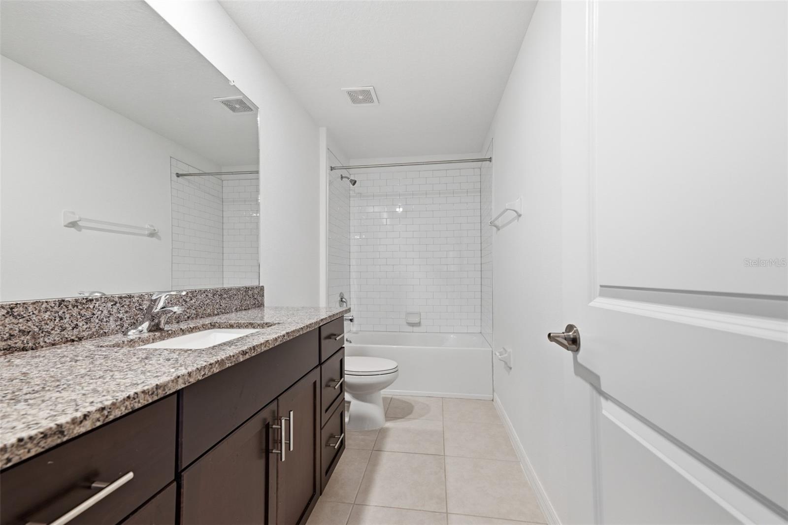 12860 TRIPOLI AVE — photo 36