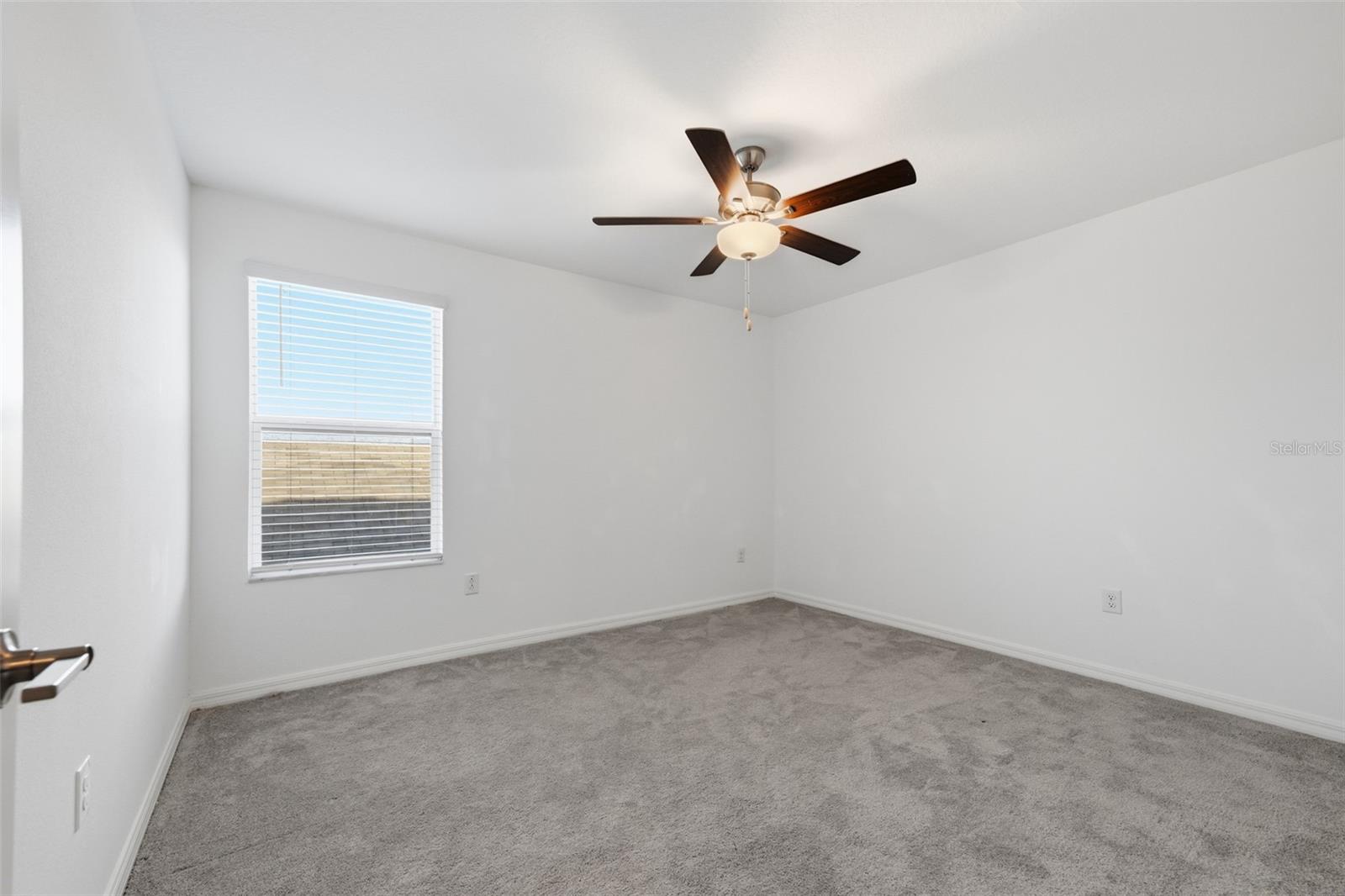 12860 TRIPOLI AVE — photo 24