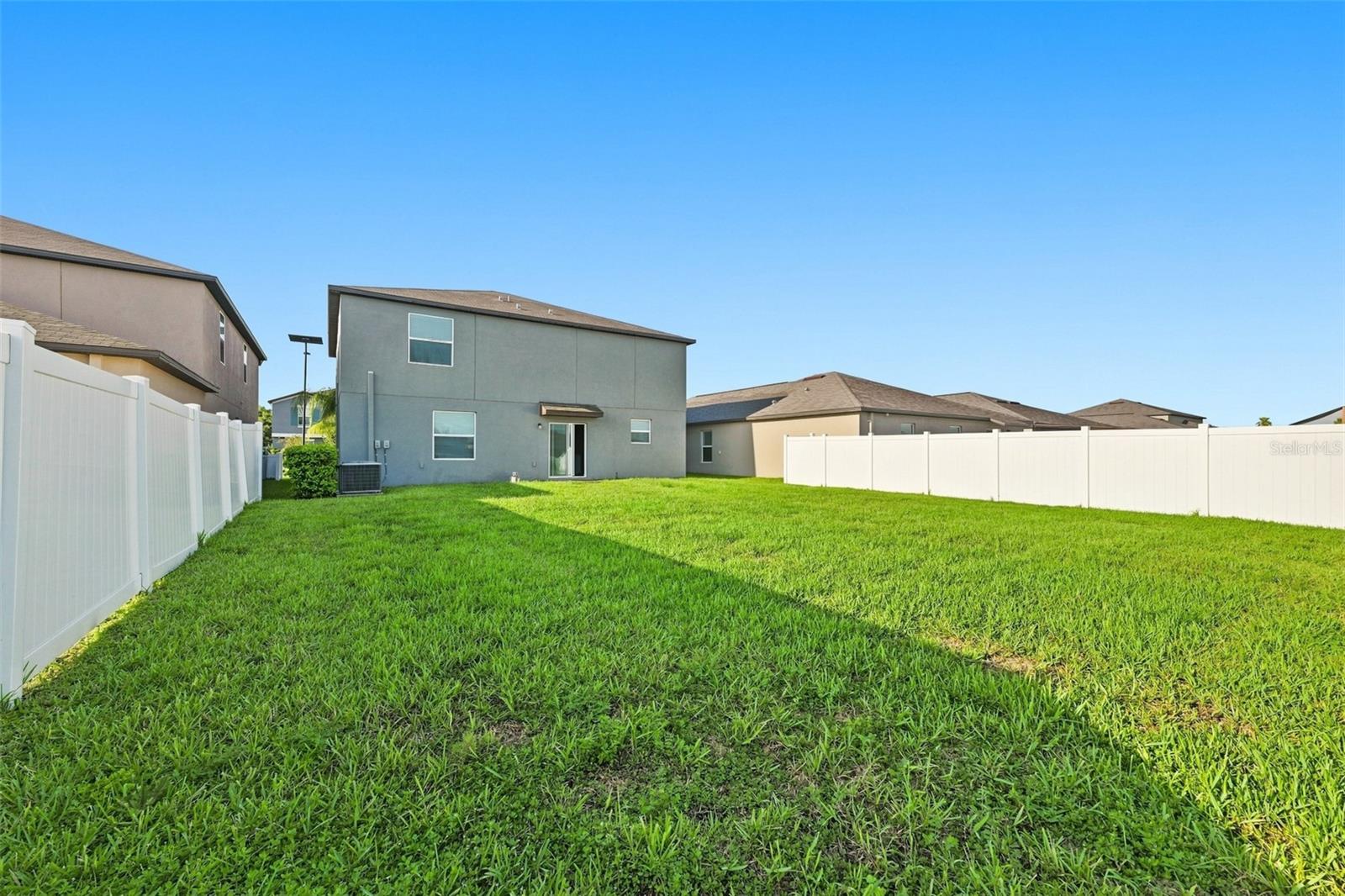 12860 TRIPOLI AVE — photo 38