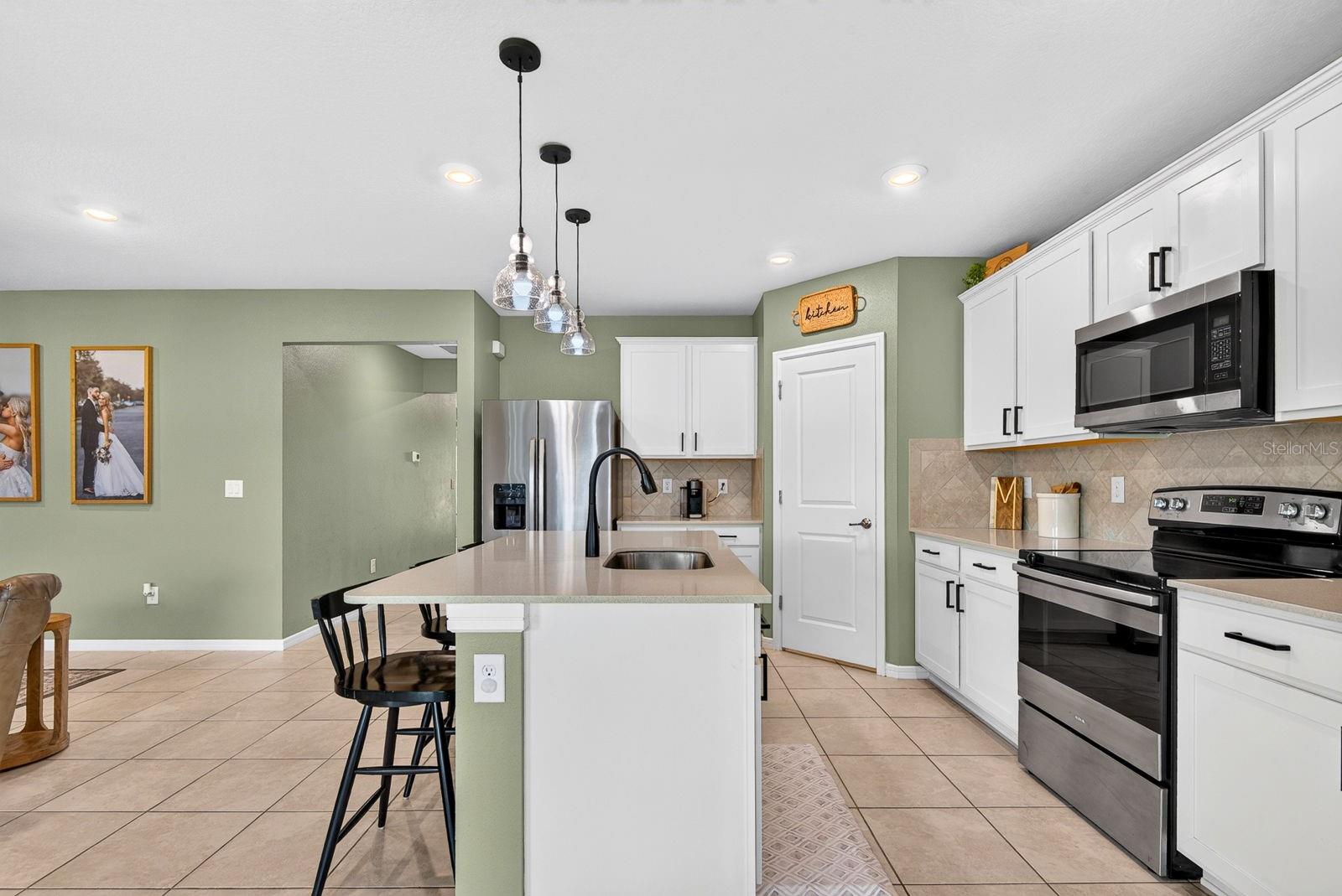 9348 ROYAL RIVER CIR — photo 17