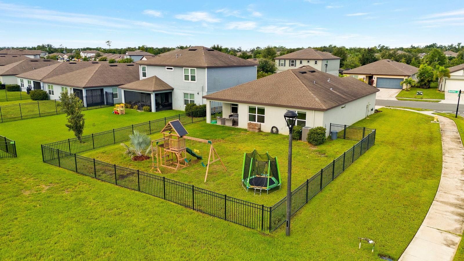 9348 ROYAL RIVER CIR — photo 31