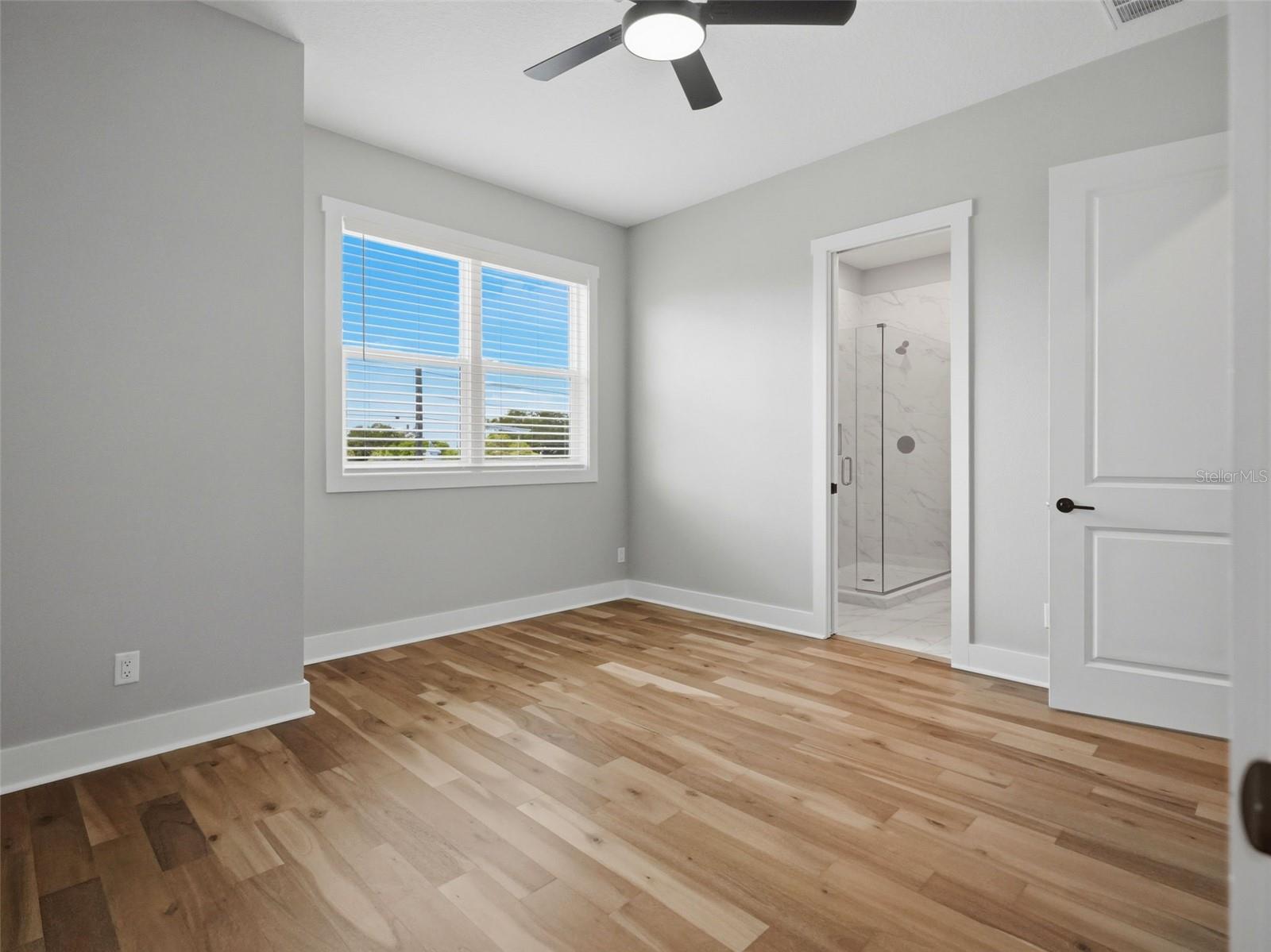 809 OAK BEND LN — photo 16
