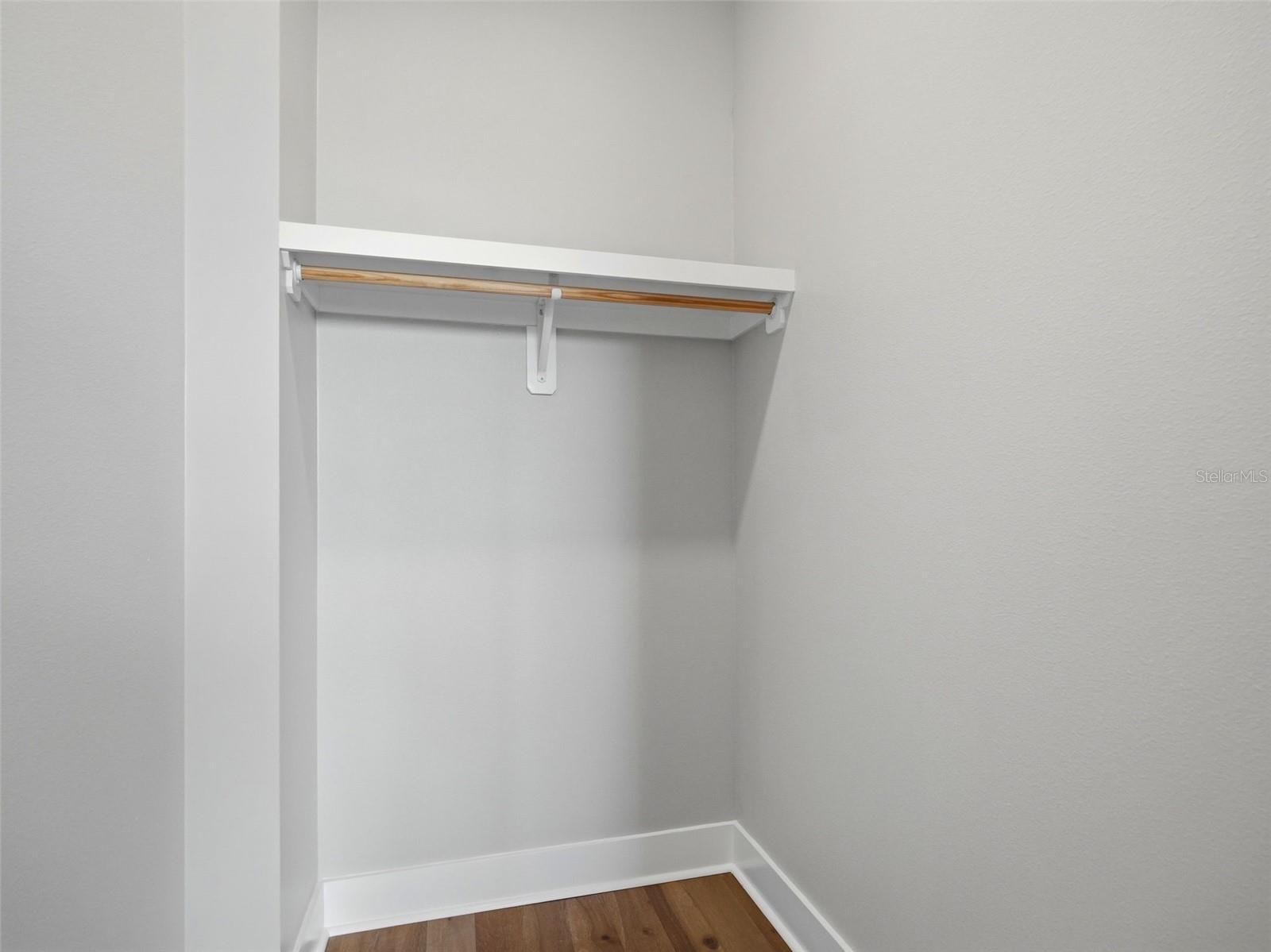 809 OAK BEND LN — photo 29