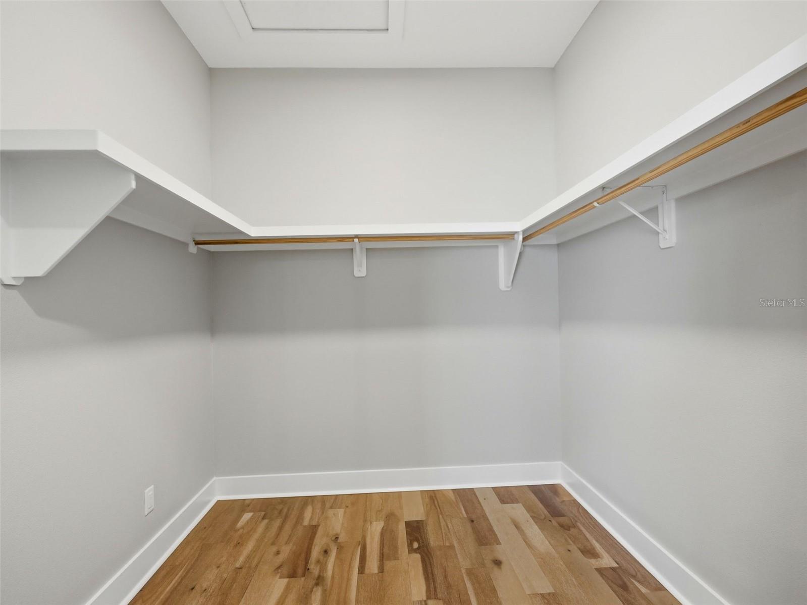 809 OAK BEND LN — photo 20