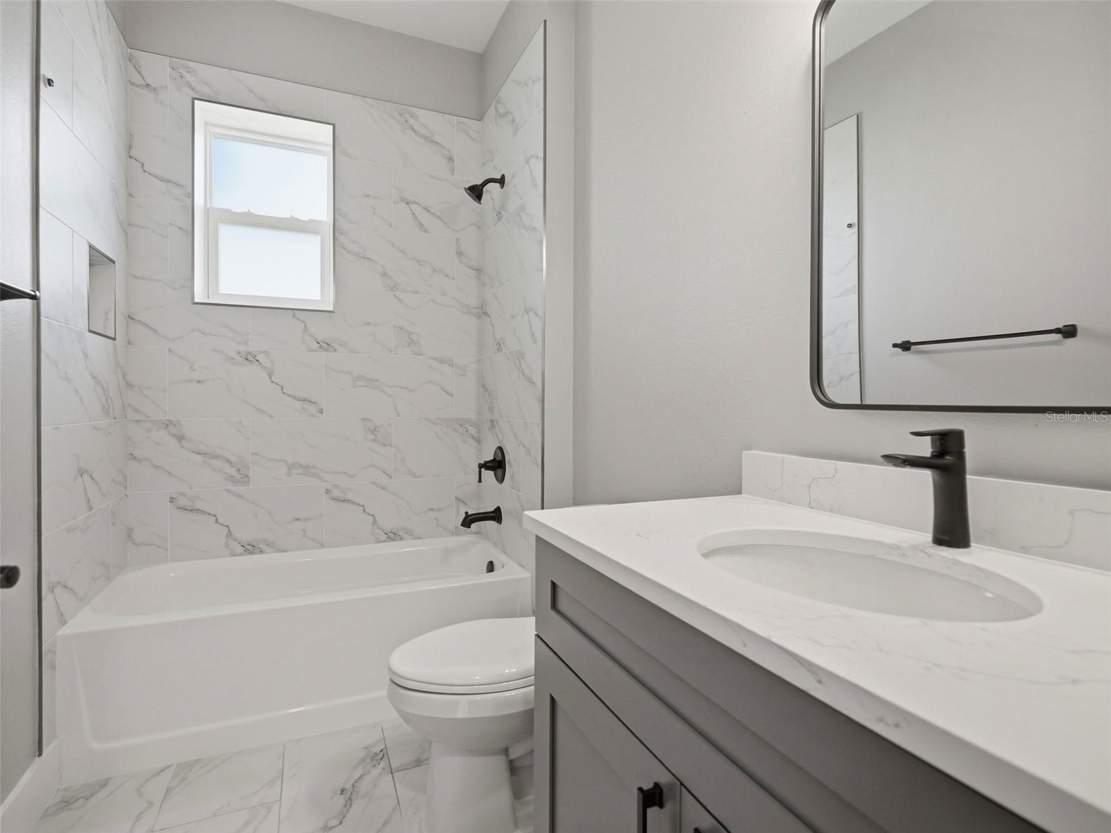 809 OAK BEND LN — photo 28