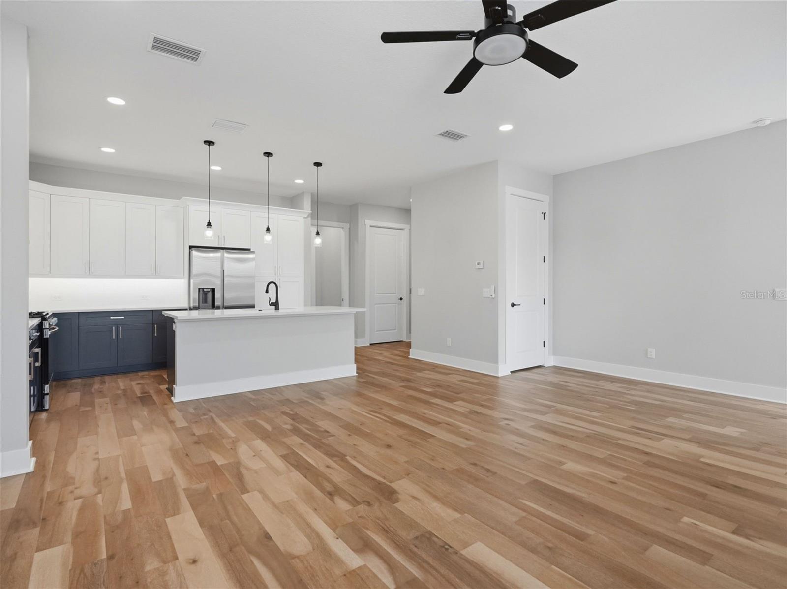 809 OAK BEND LN — photo 7