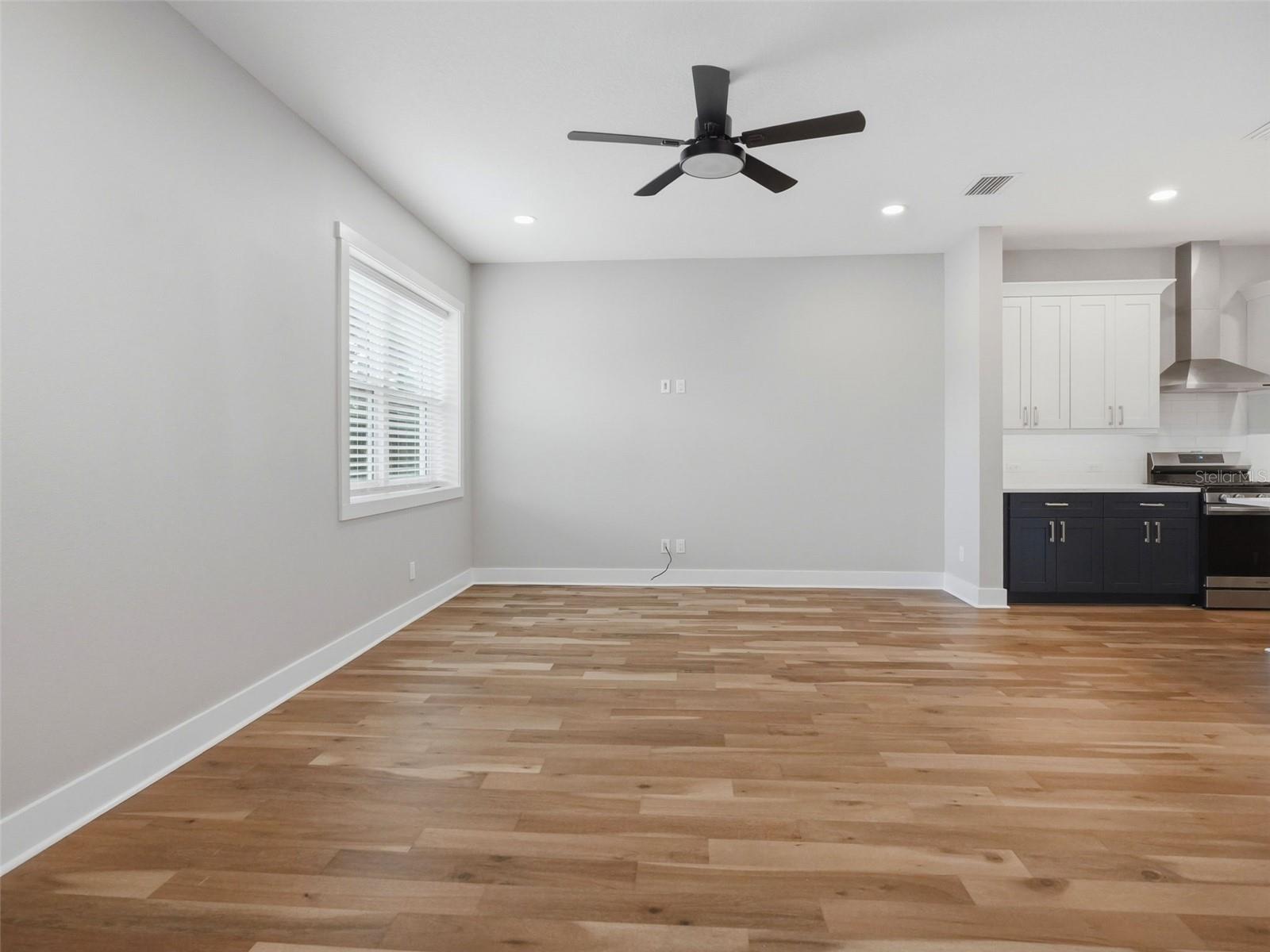 809 OAK BEND LN — photo 6