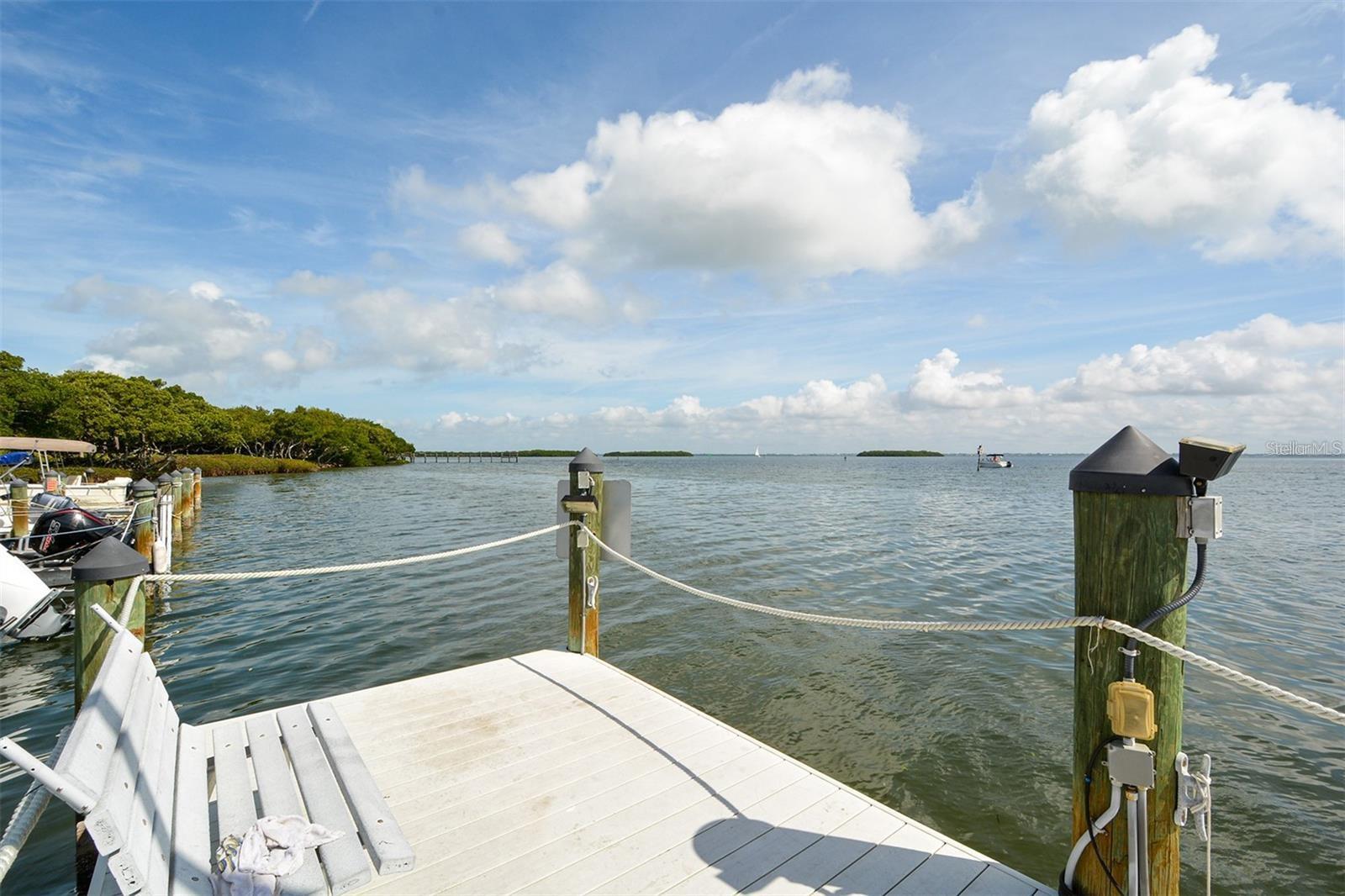 3804 GULF OF MEXICO DR #B-402 — photo 43