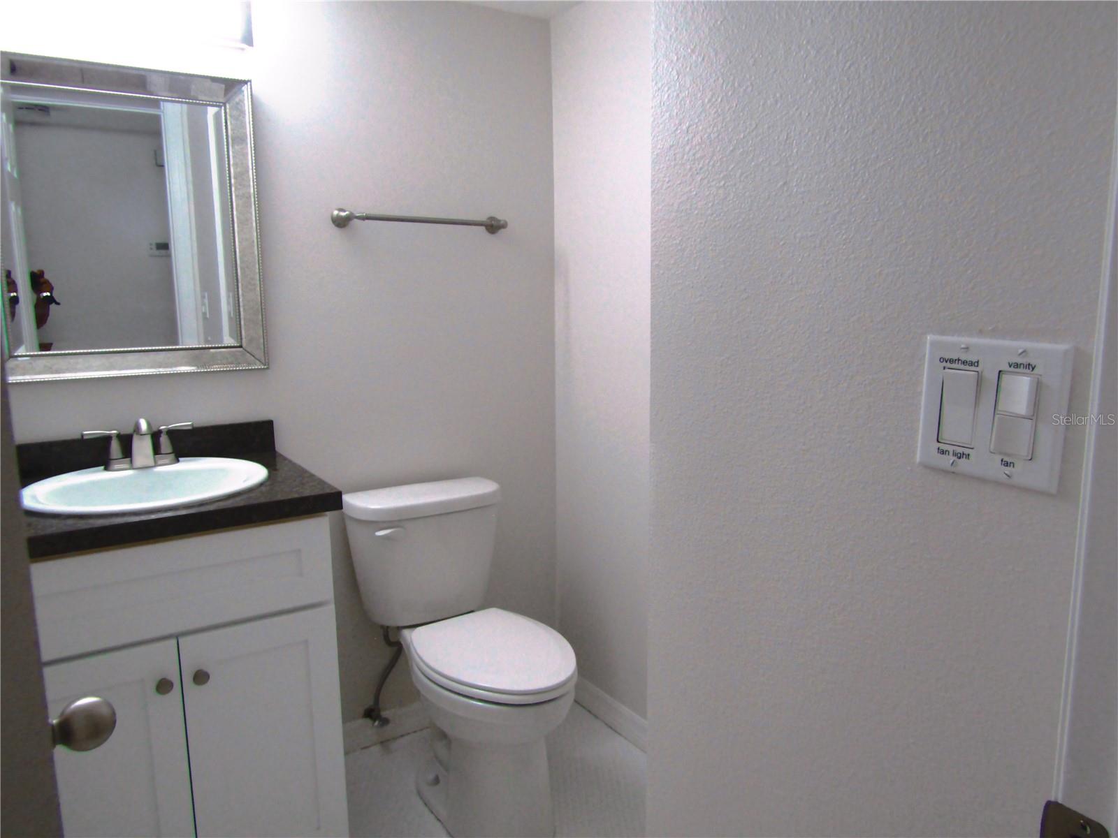 7304 W COUNTRY CLUB DR N #115 — photo 16
