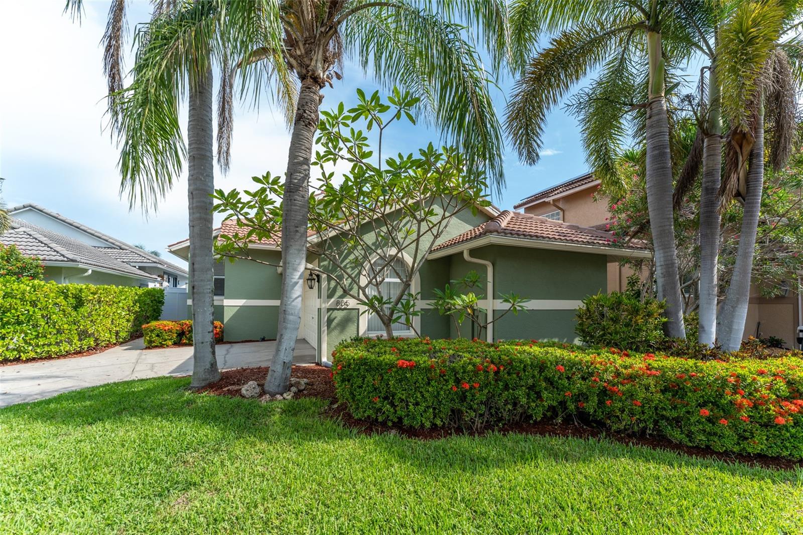 835 SYMPHONY ISLES BLVD — photo 54