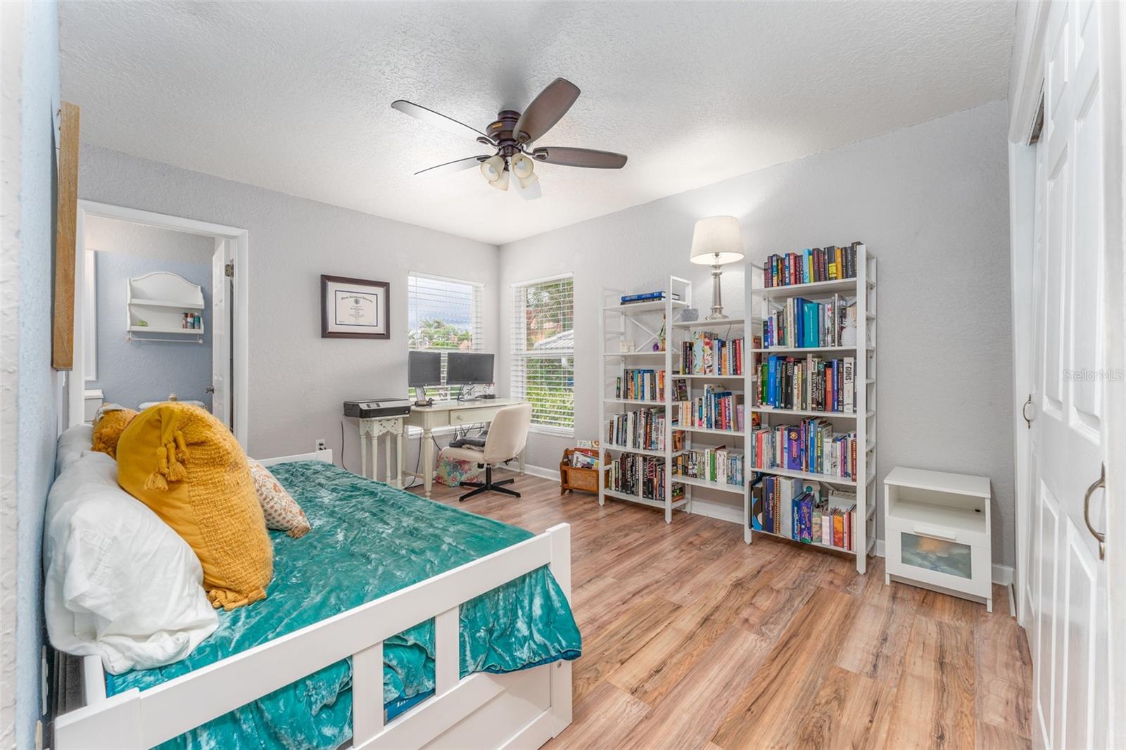 835 SYMPHONY ISLES BLVD — photo 27